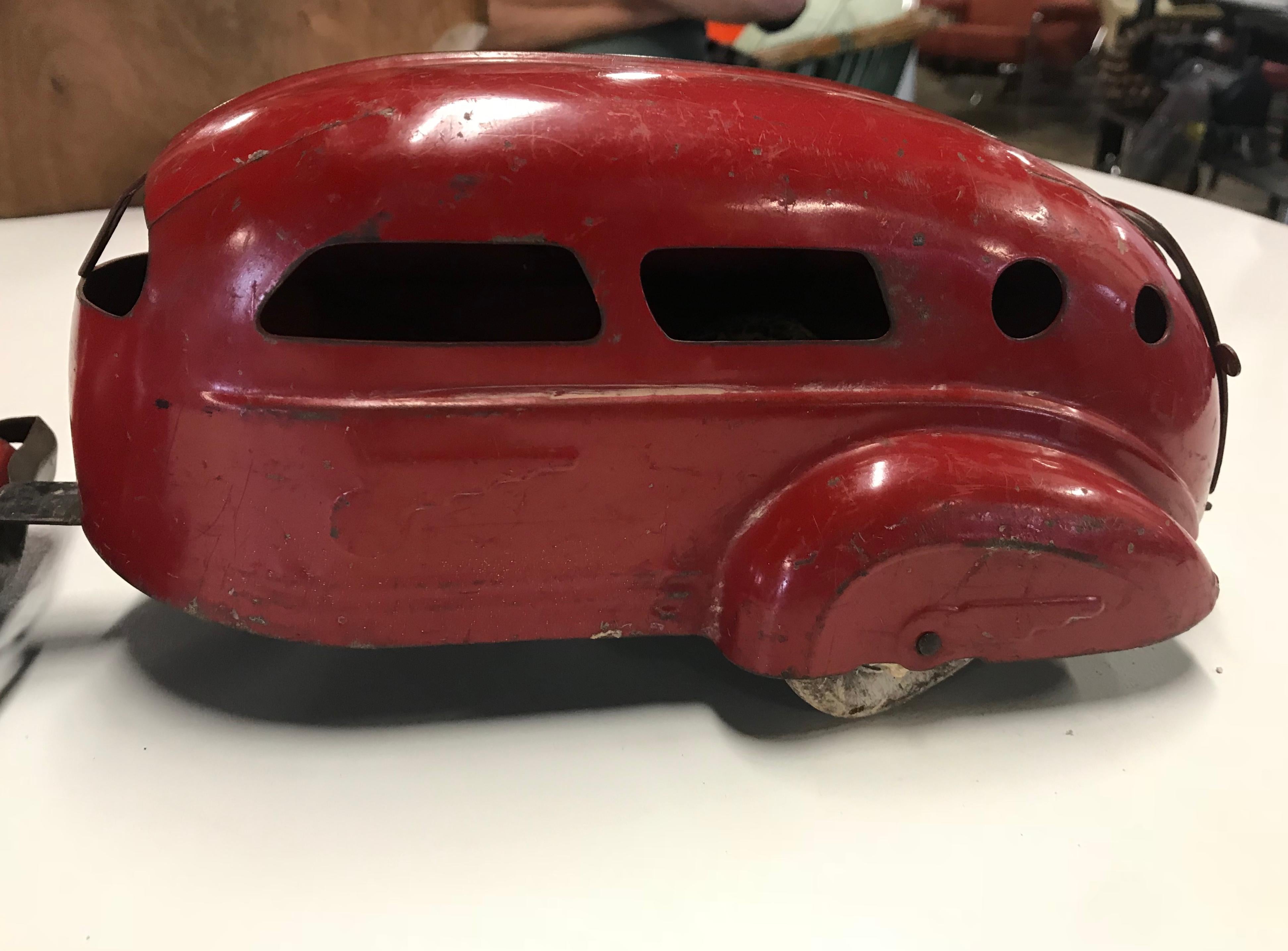 Rare Art Deco Wyandotte Pressed Steel LaSalle Car and Travel Trailer, 1936 In Good Condition In Buffalo, NY