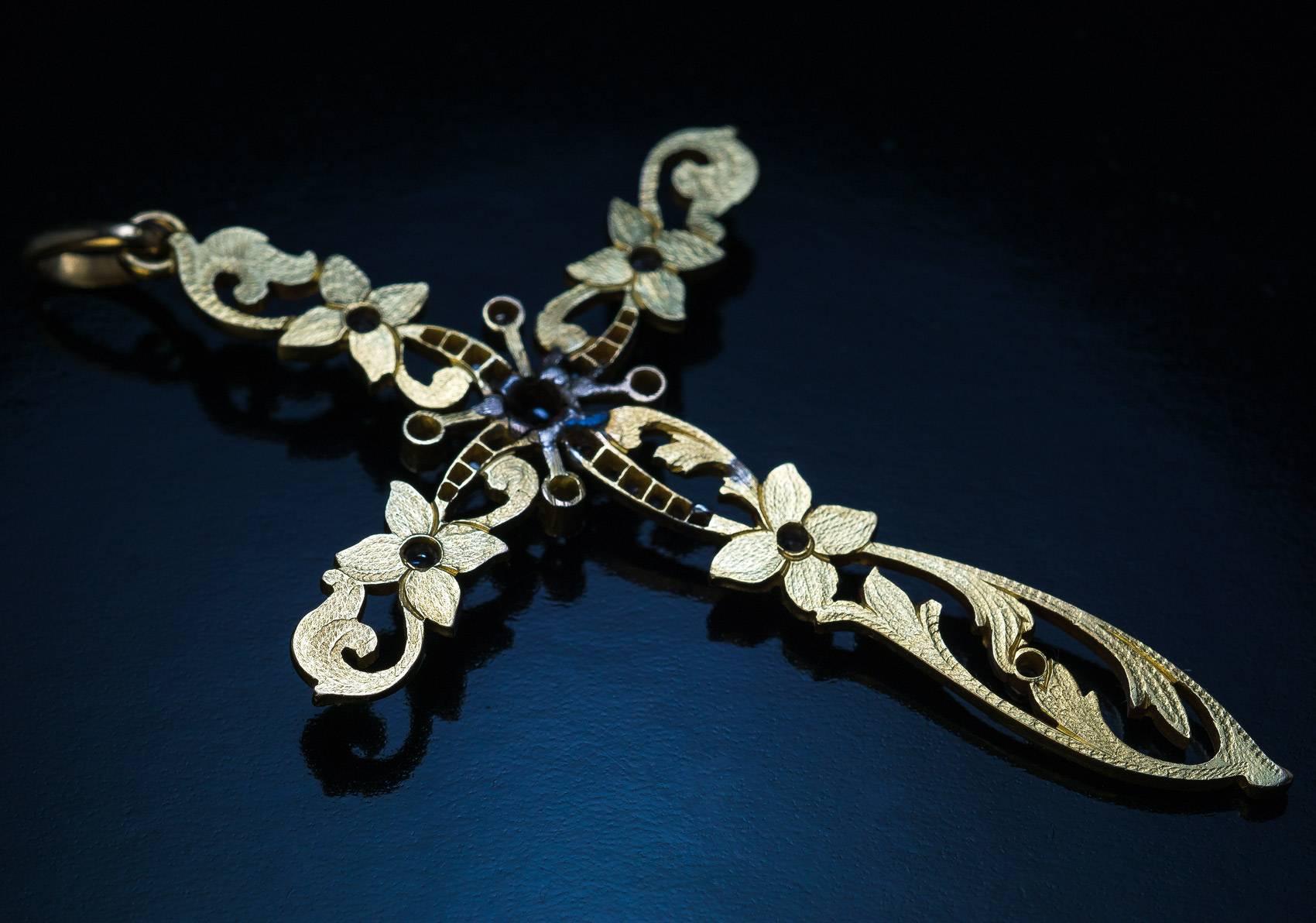 Rare Art Nouveau Antique Enamel Diamond Cross Pendant In Excellent Condition In Chicago, IL