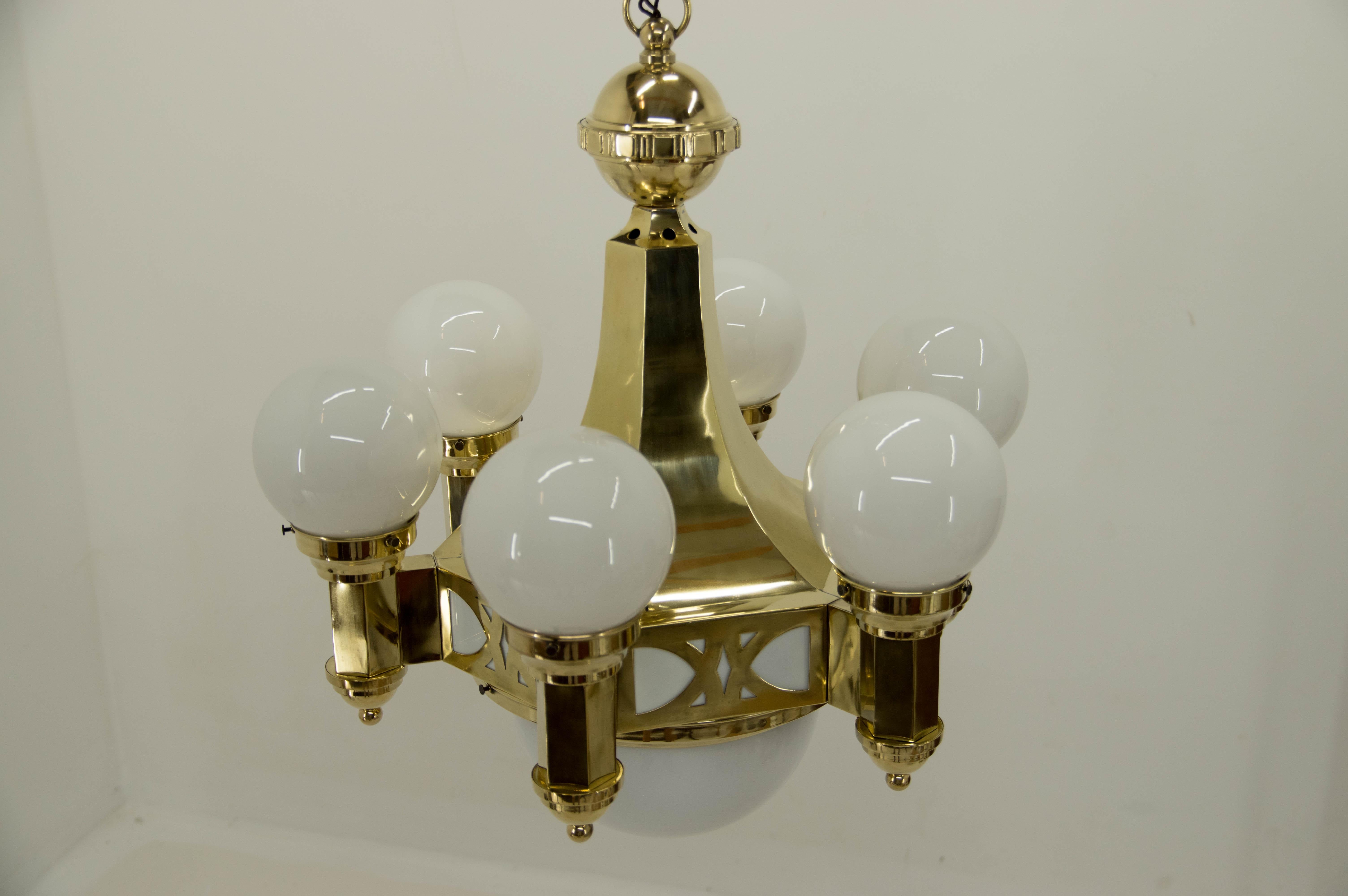 Rare Art Nouveau Chandelier by Emil Kralik for Vulkania, 1920s In Good Condition In Praha, CZ