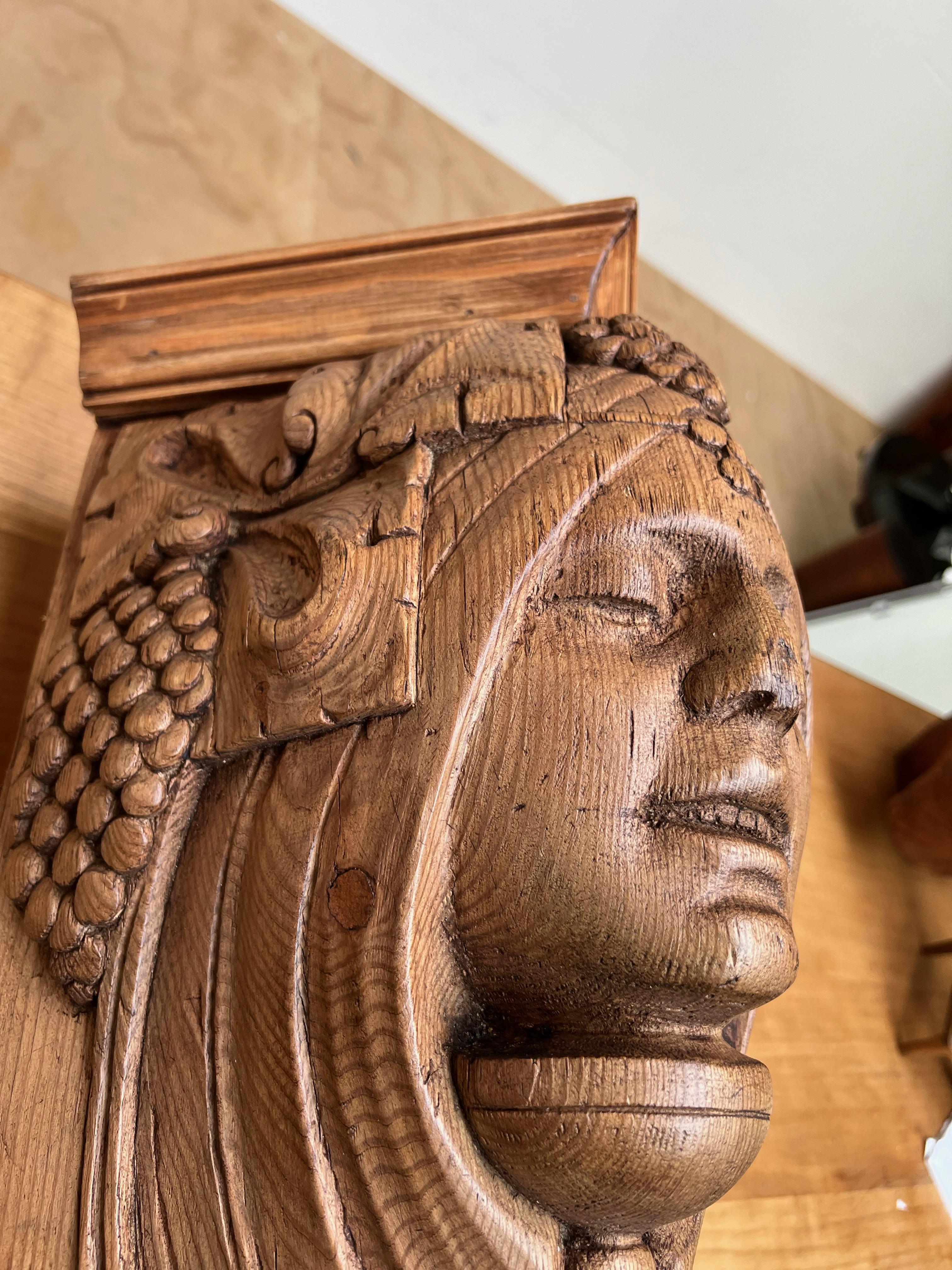Rare Art Nouveau Era Corner Bracket / Shelf with Amphictyonis Mask / Sculpture For Sale 5