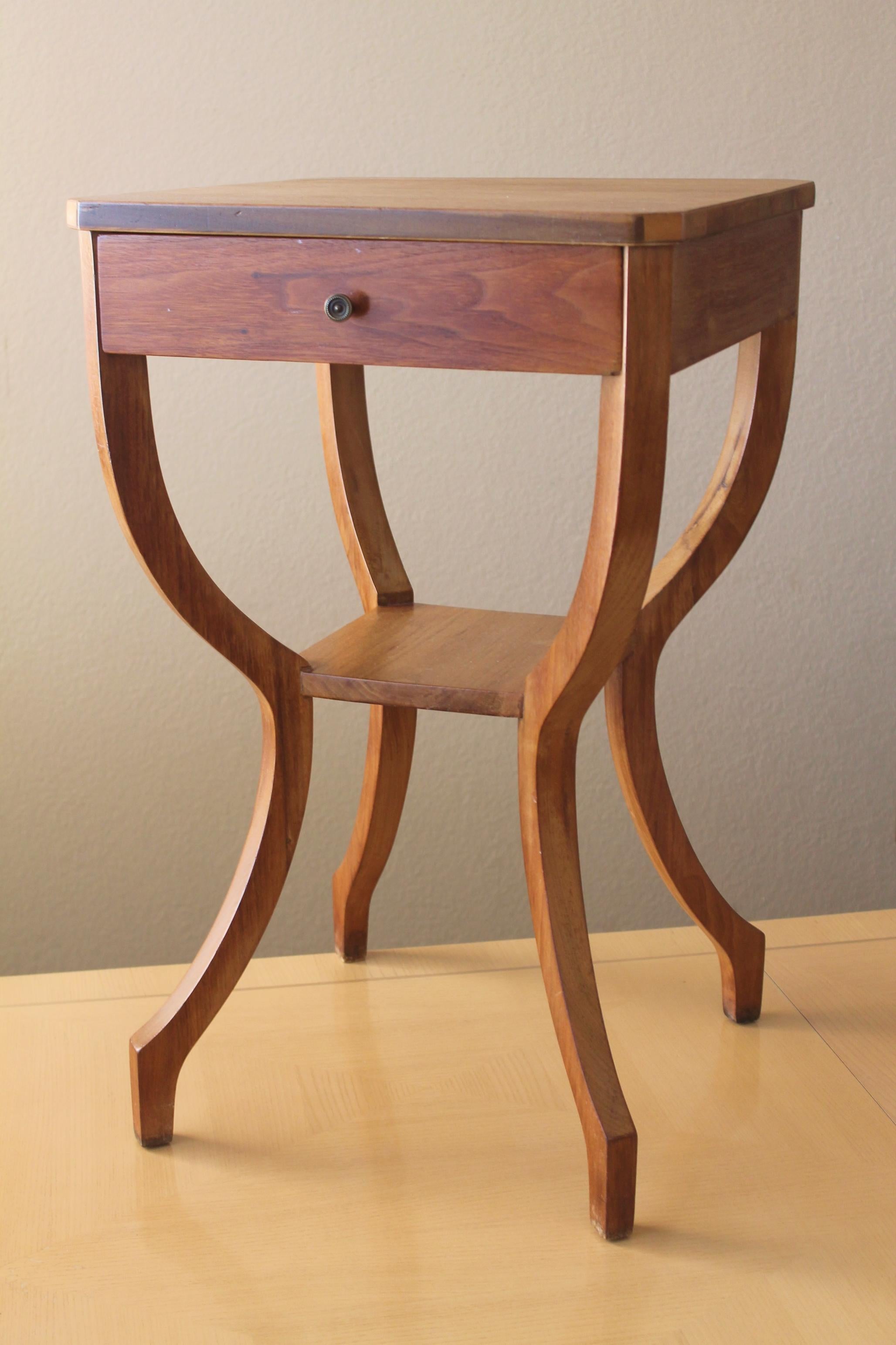 Seltener Jugendstil Jugendstil-Schreibtisch mit einer Schublade Cabriole Louis Majorelle im Angebot 5