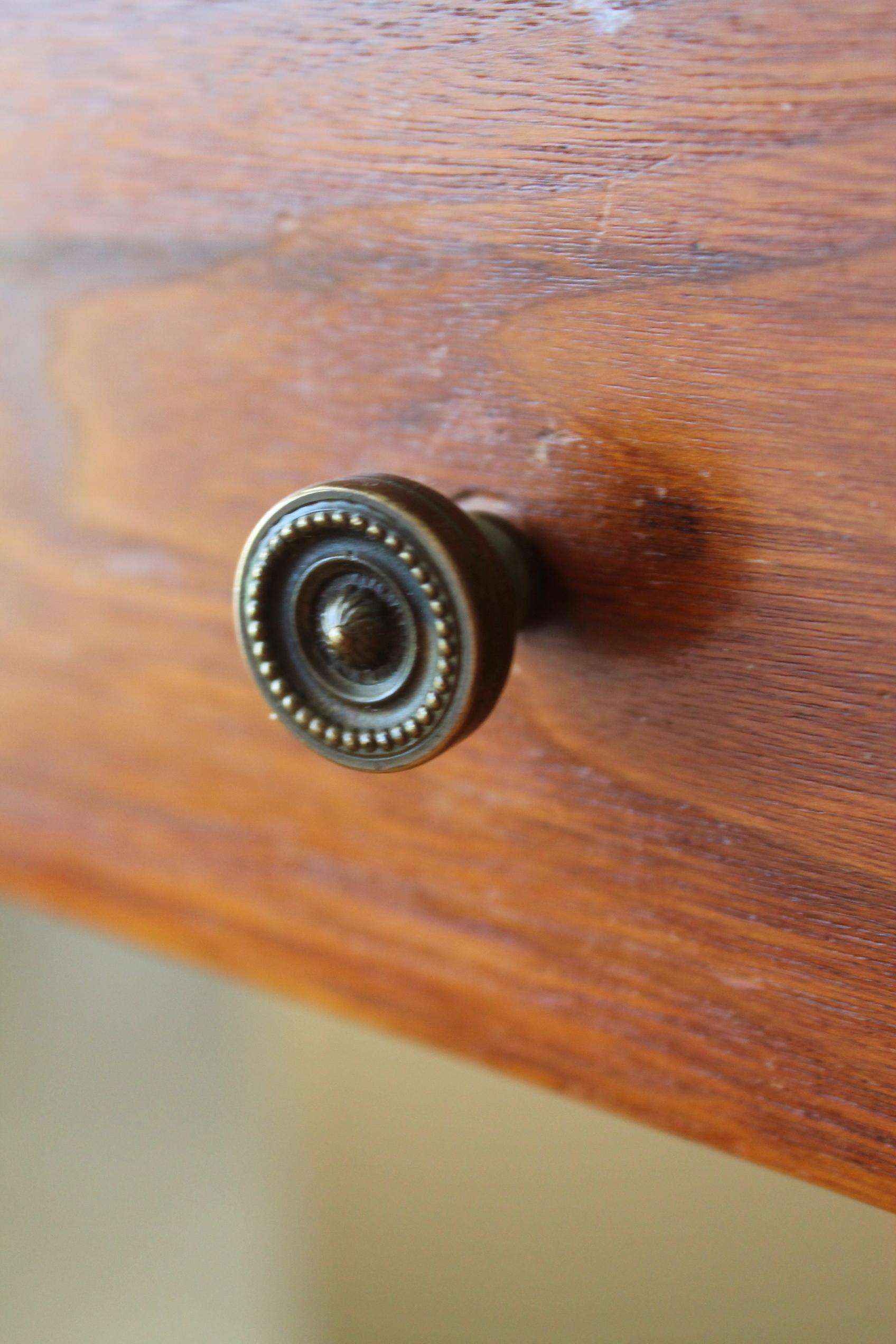 Seltener Jugendstil Jugendstil-Schreibtisch mit einer Schublade Cabriole Louis Majorelle (Obstholz) im Angebot