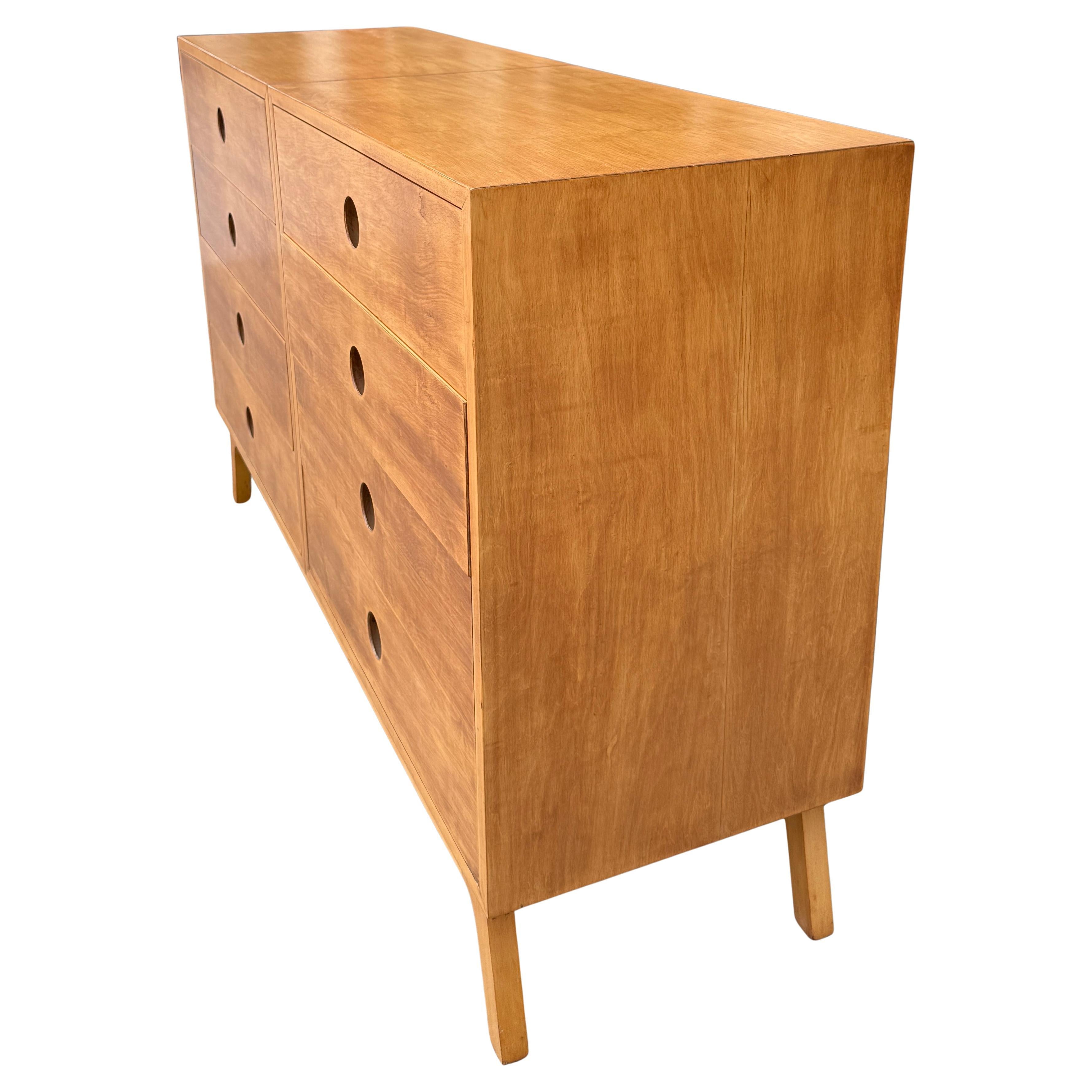 Rara cómoda Artek Aalto Pascoe de 8 cajones Abedul en venta