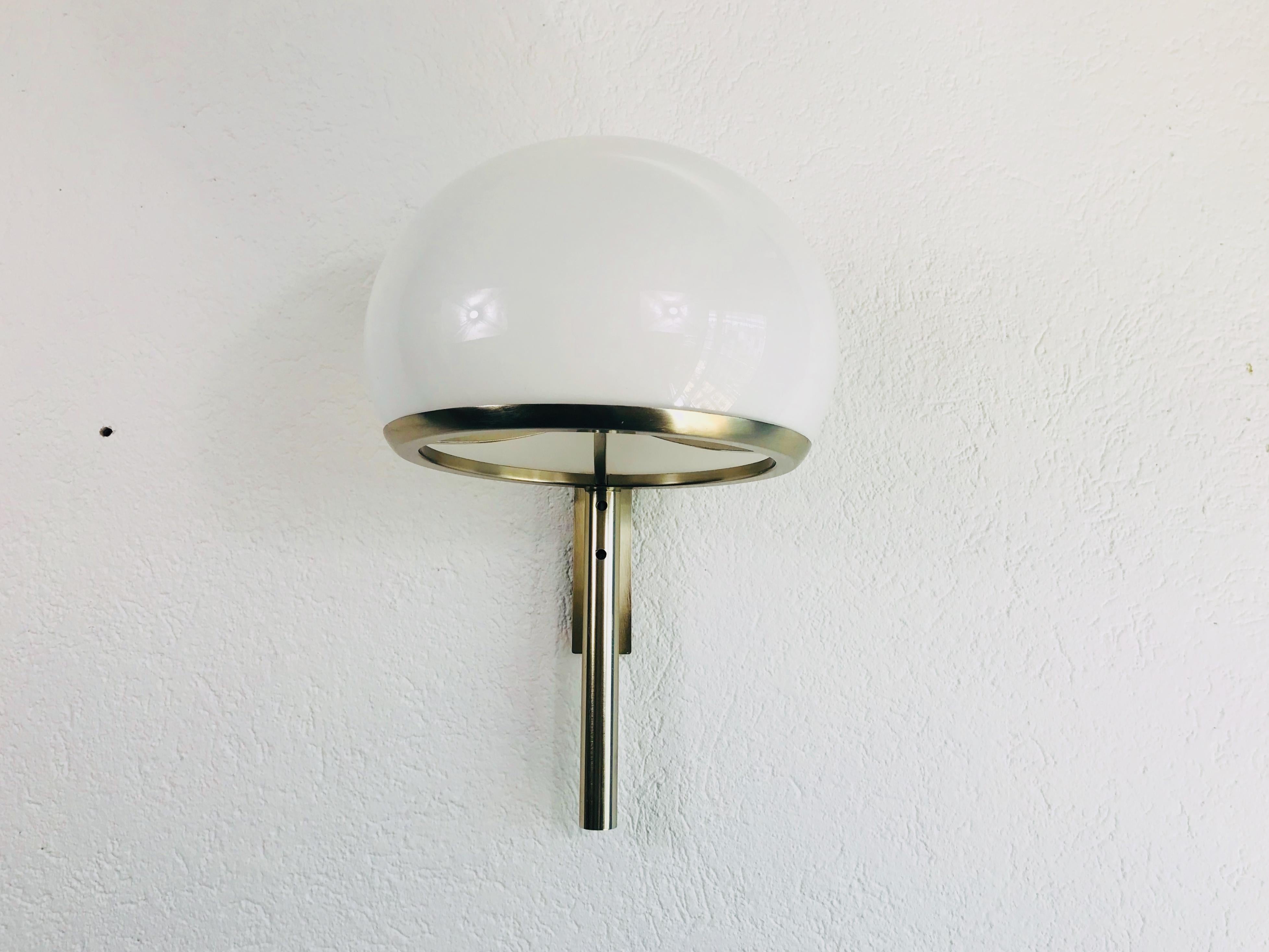 arteluce wall lamp