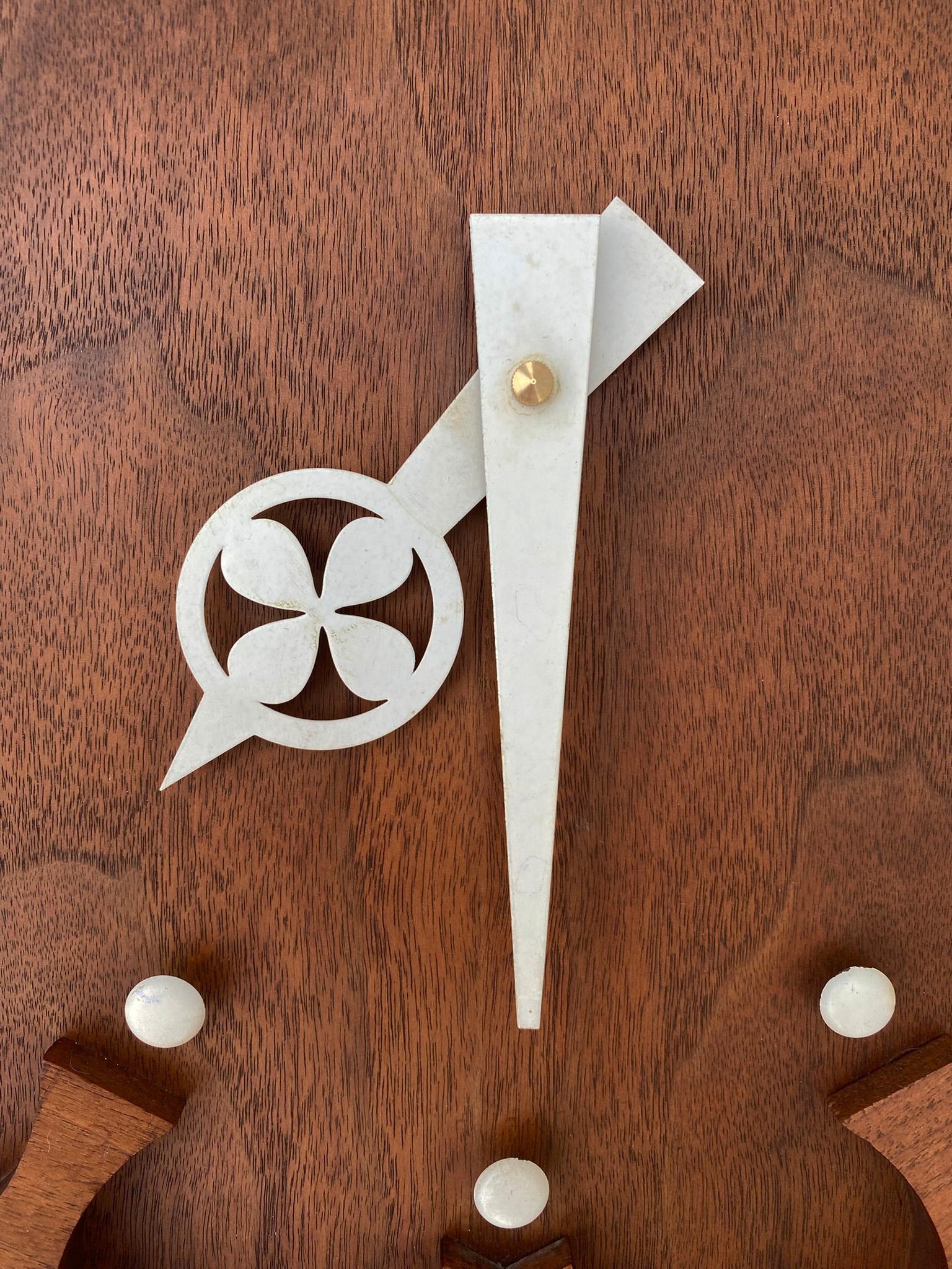 Rare Arthur Umanoff for Howard Miller Walnut Wall Clock In Good Condition For Sale In Minneapolis, MN