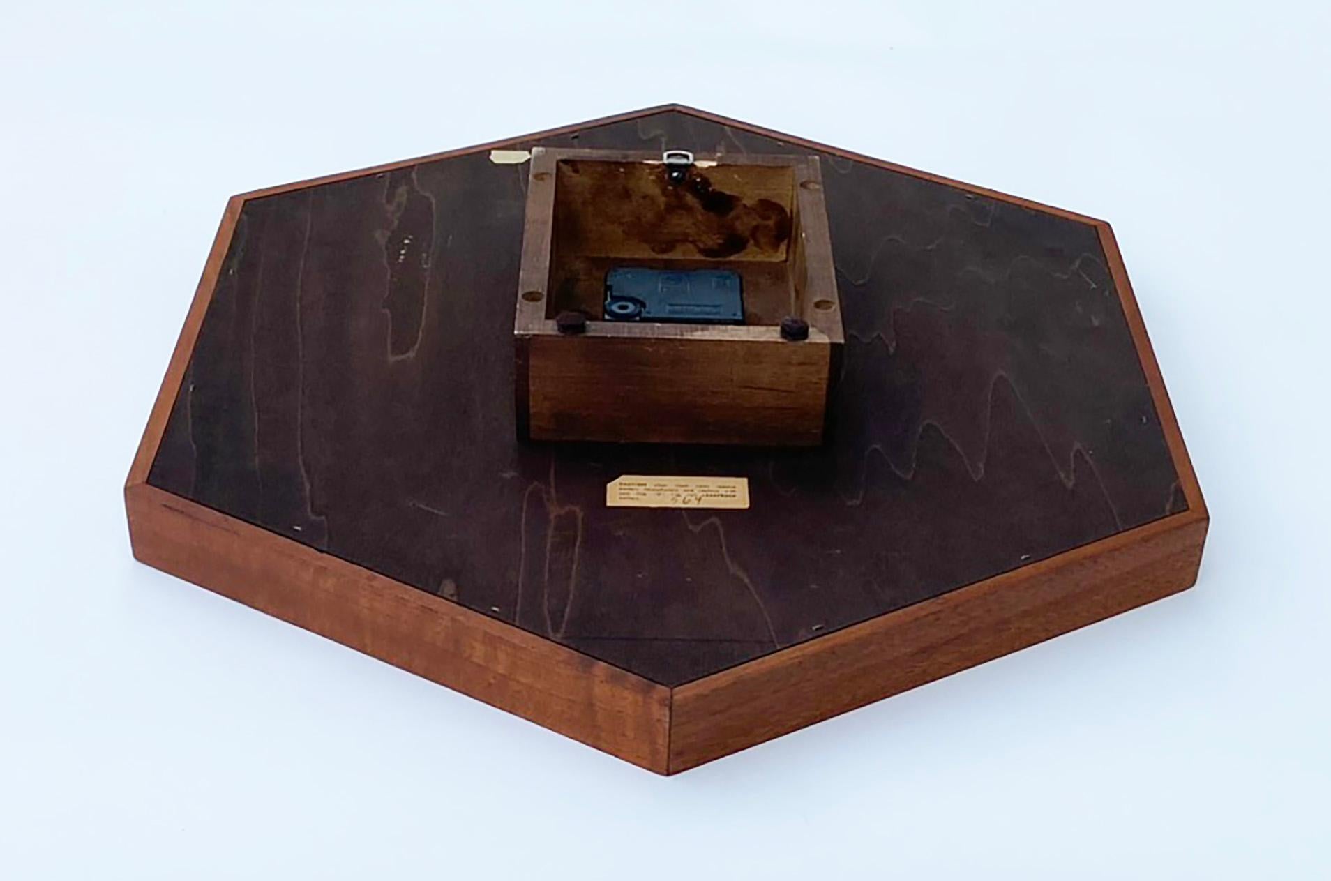 Rare Arthur Umanoff for Howard Miller Walnut Wall Clock For Sale 1
