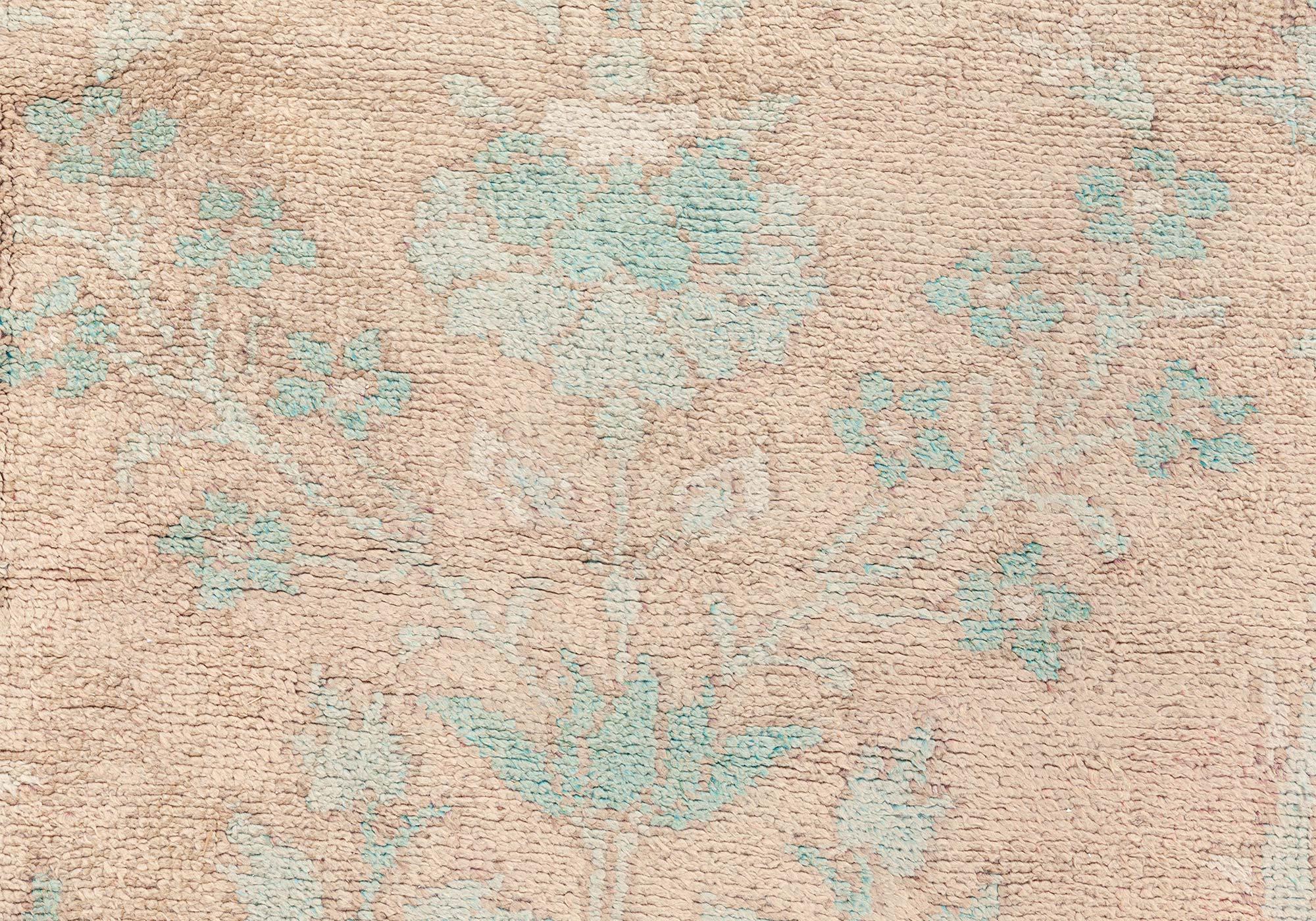 Lana Raro tappeto Arts and Crafts in Light Teal and Beige Doris Leslie Blau in vendita