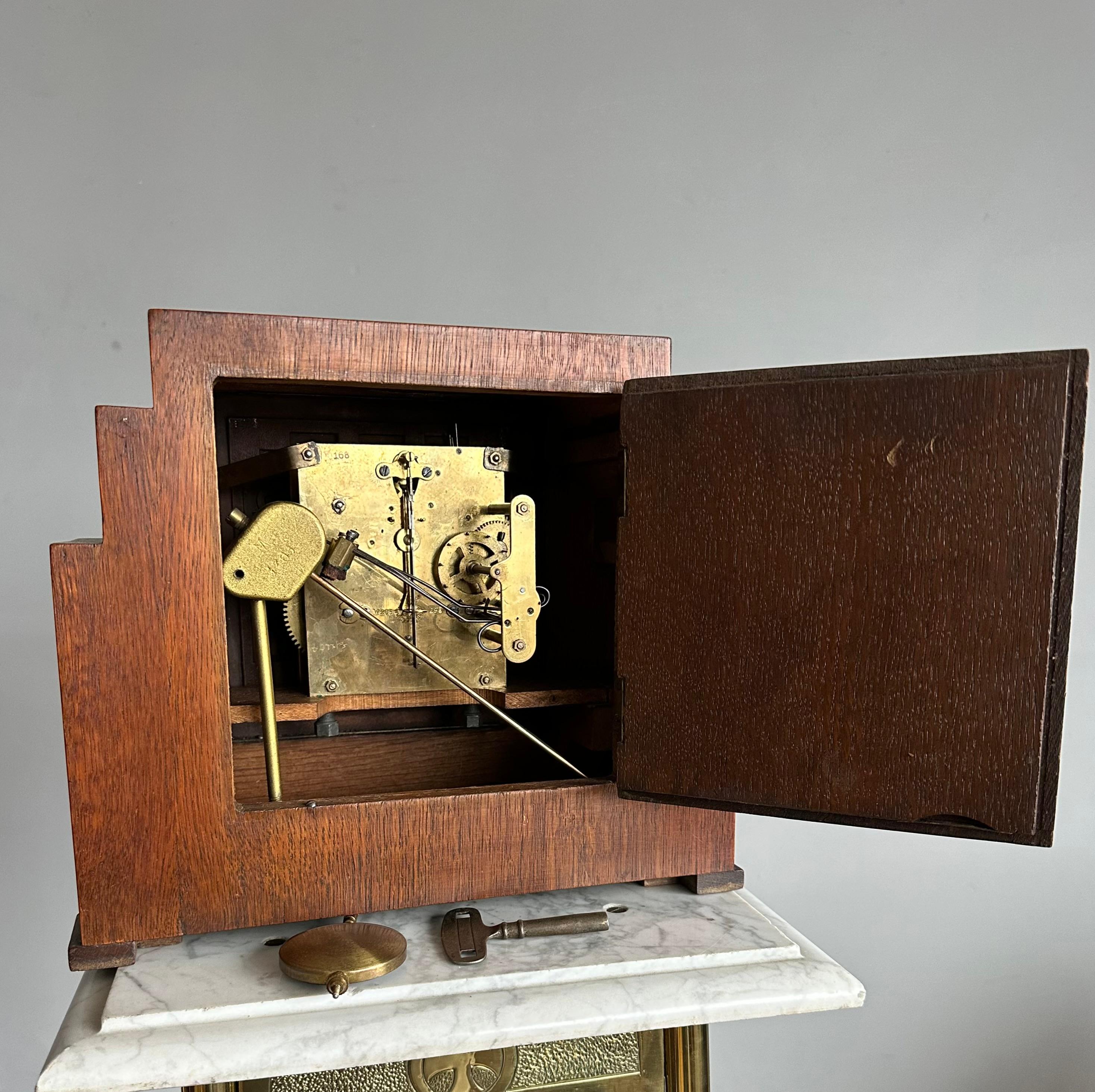 Rare Arts & Crafts Amsterdam School Geometrical Design Oak Mantel Pendulum Clock For Sale 2