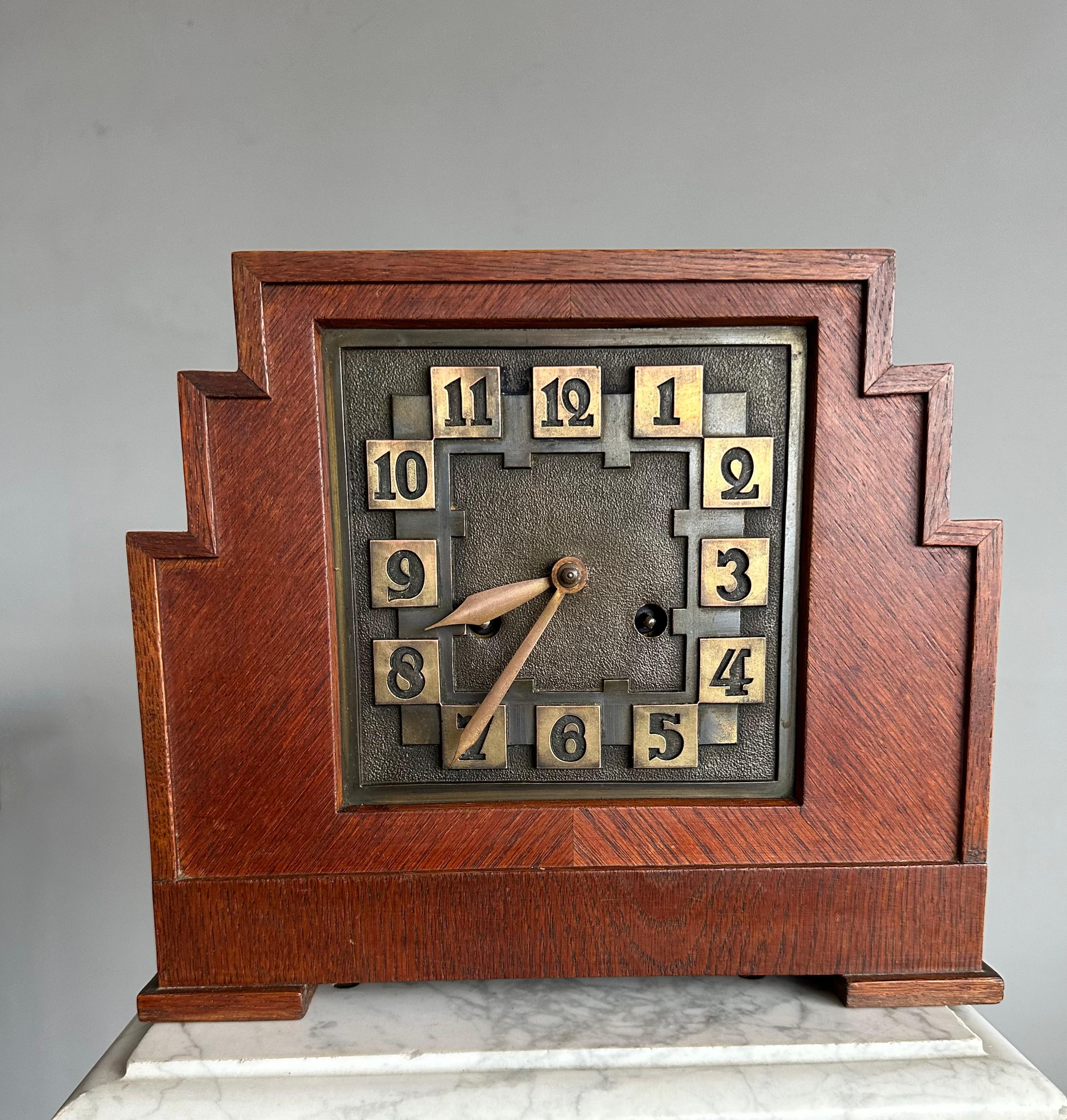 Rare Arts & Crafts Amsterdam School Geometrical Design Oak Mantel Pendulum Clock For Sale 8