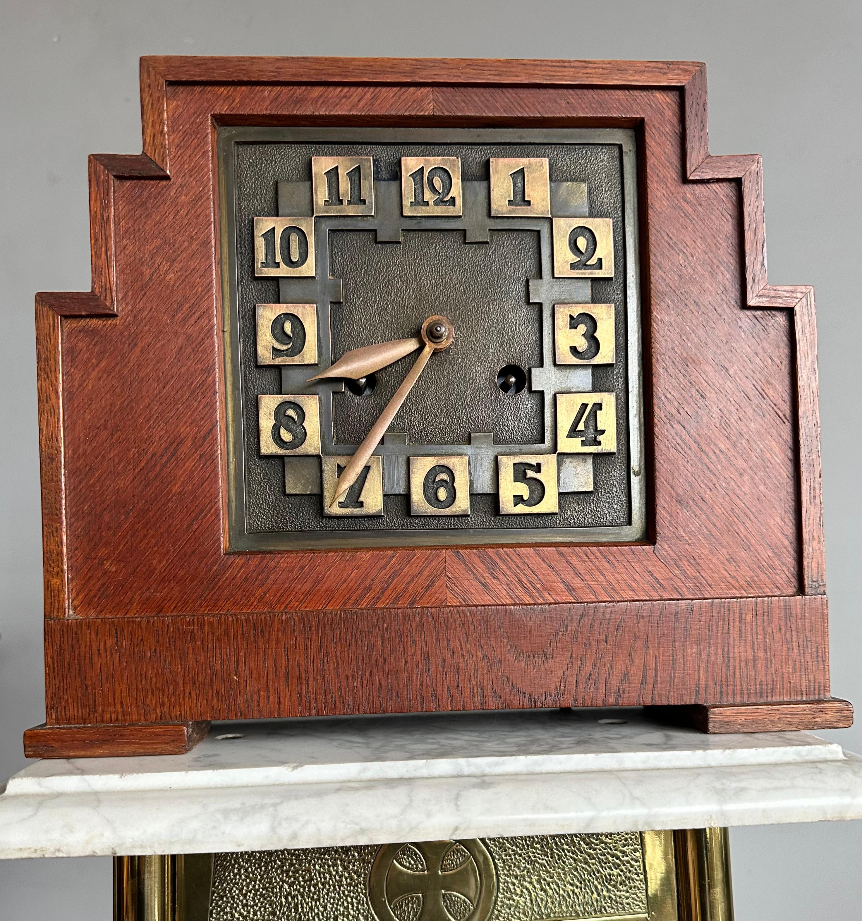 Rare Arts & Crafts Amsterdam School Geometrical Design Oak Mantel Pendulum Clock For Sale 1