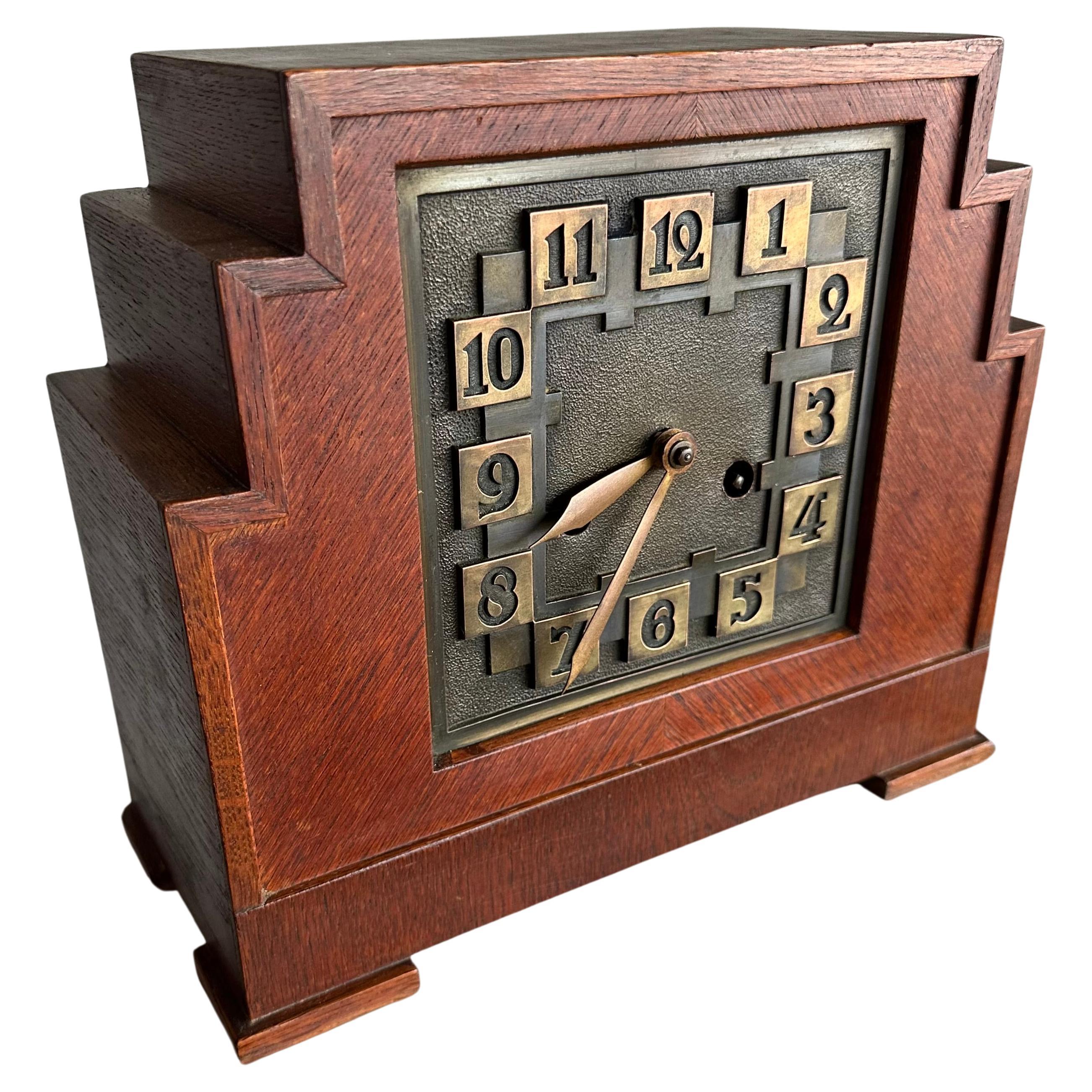 Rare Arts & Crafts Amsterdam School Geometrical Design Oak Mantel Pendulum Clock For Sale