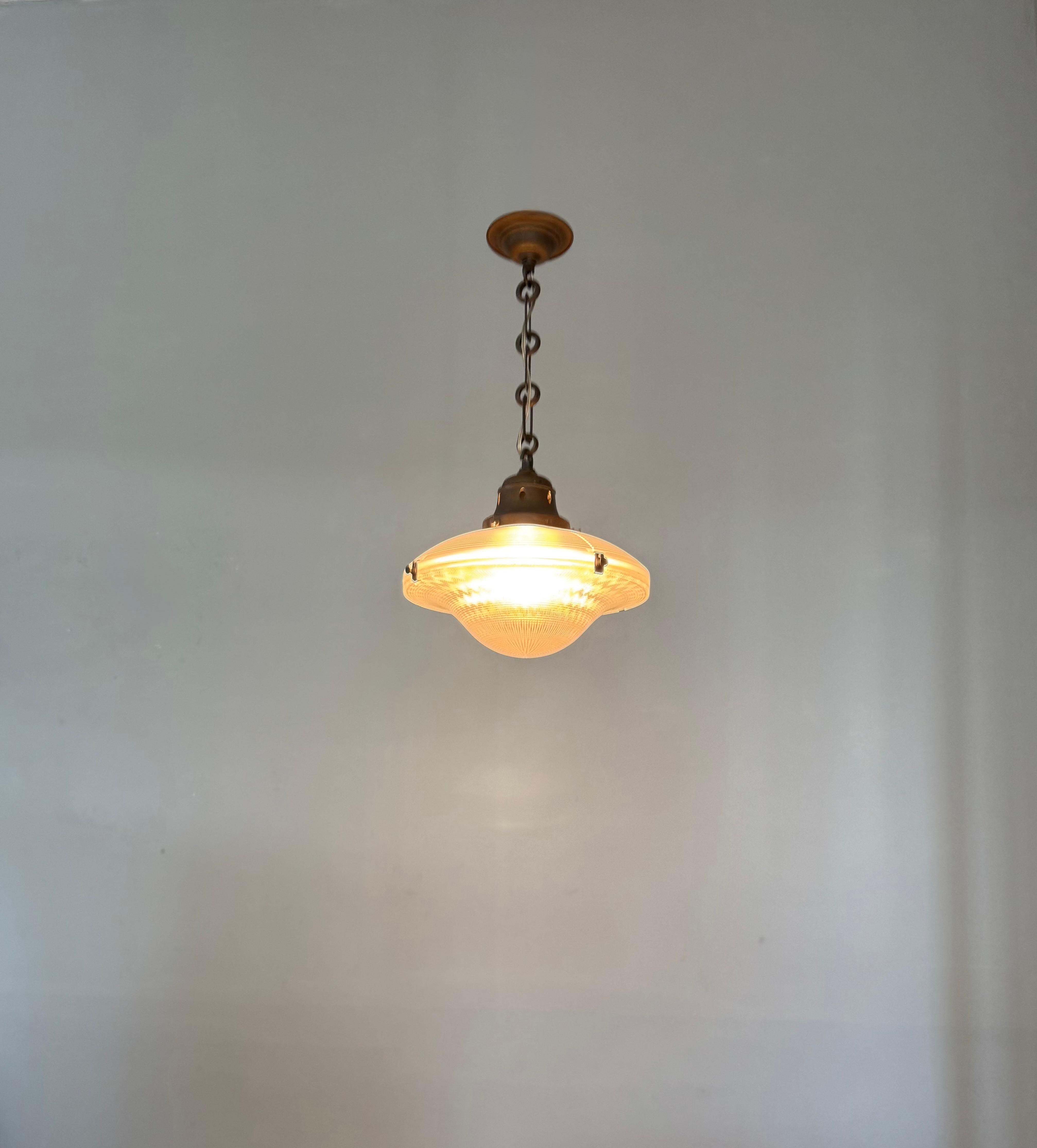 Rare Arts & Crafts Holophane No 2712.R Pendant Light England, Early 20th Century For Sale 3