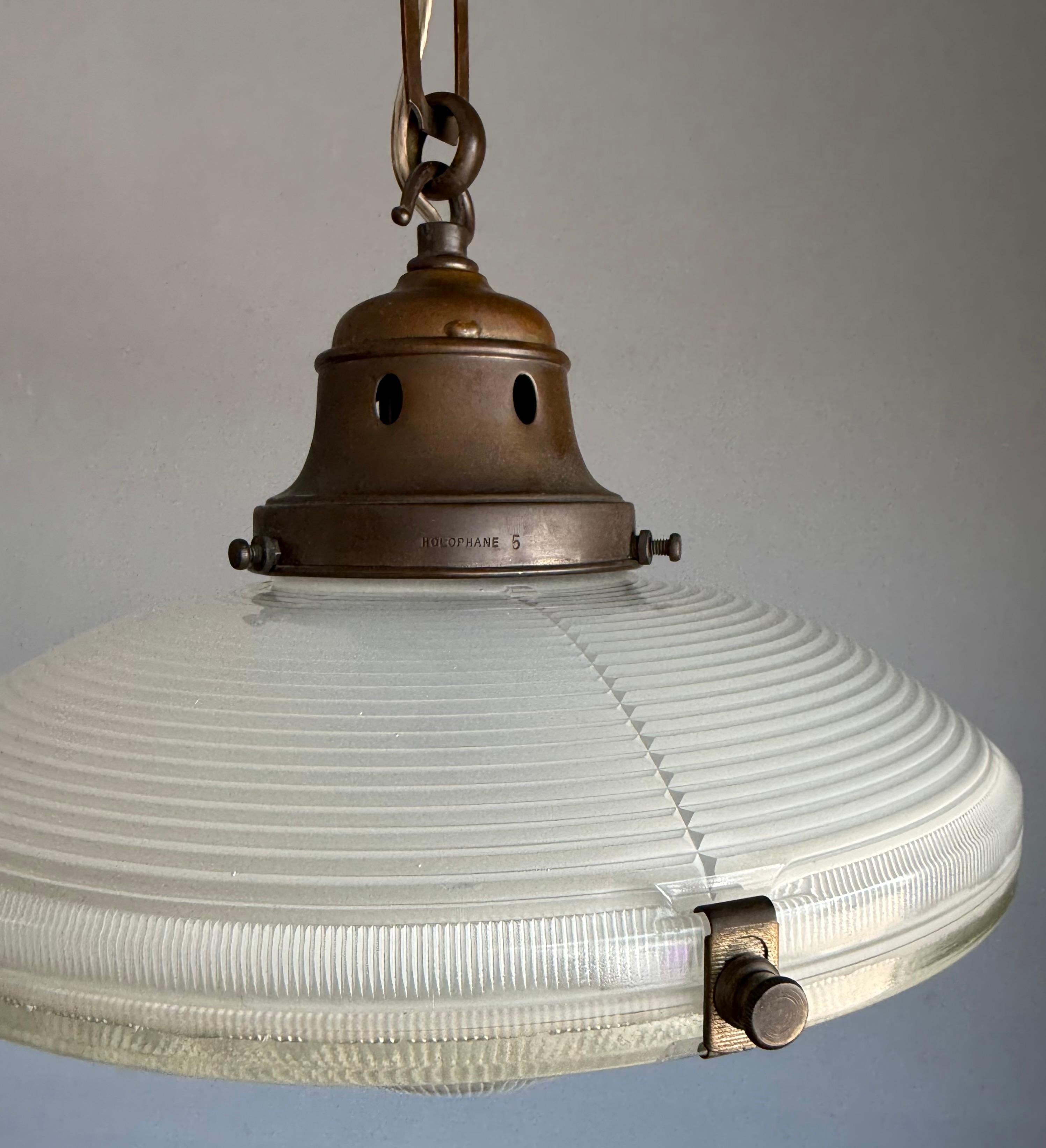 Rare Arts & Crafts Holophane No 2712.R Pendant Light England, Early 20th Century For Sale 6