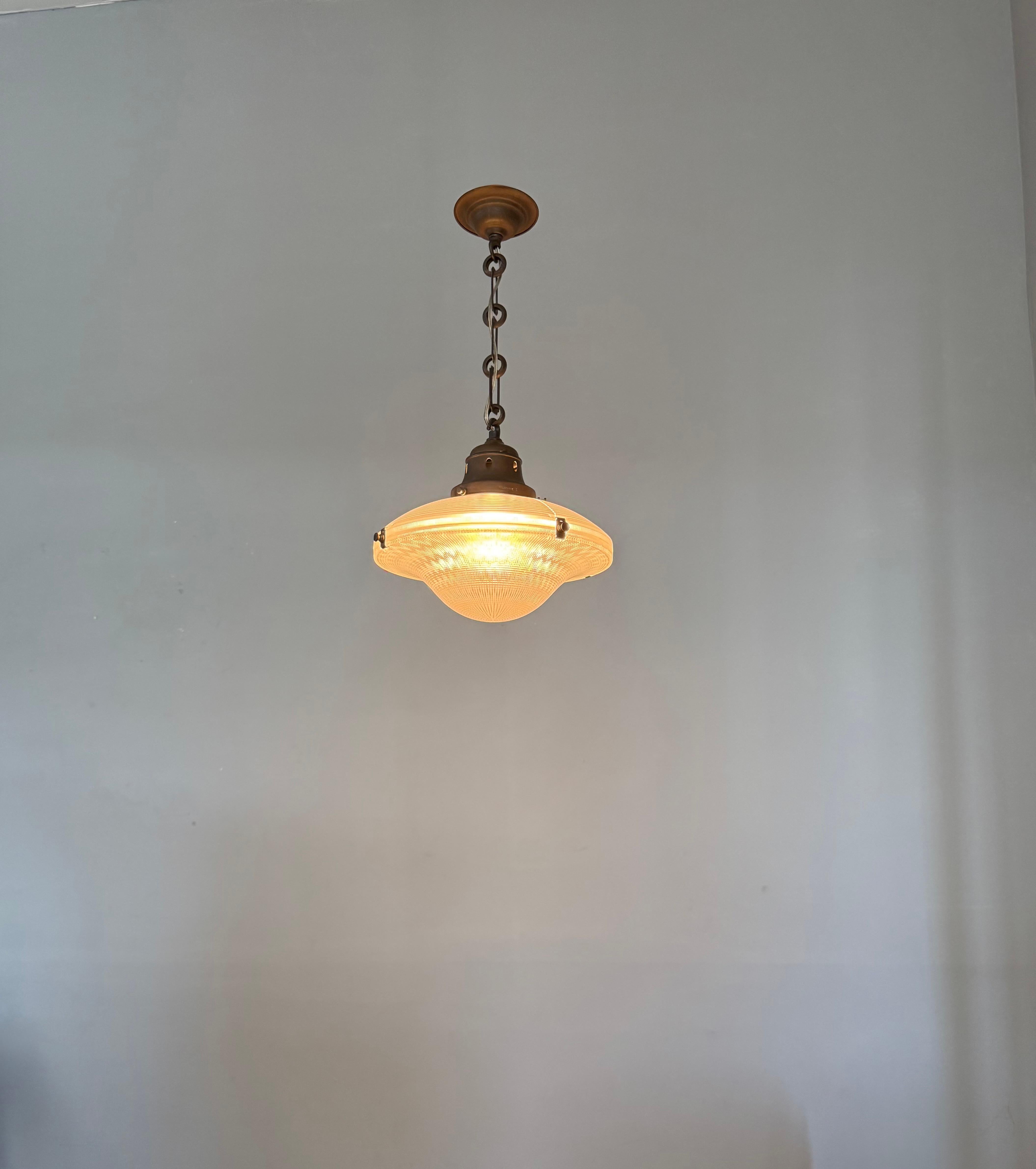 English Rare Arts & Crafts Holophane No 2712.R Pendant Light England, Early 20th Century For Sale