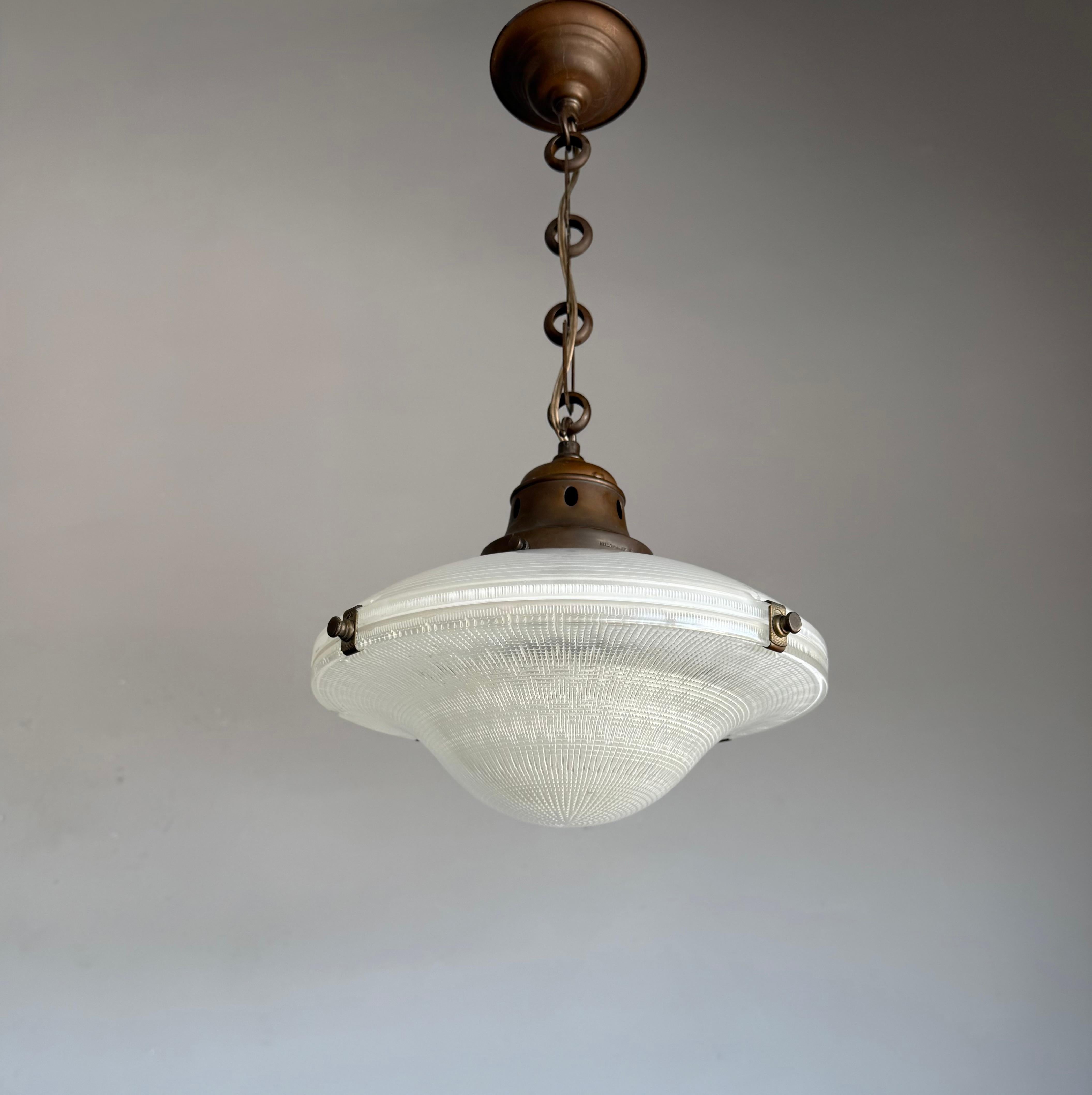 Hand-Crafted Rare Arts & Crafts Holophane No 2712.R Pendant Light England, Early 20th Century For Sale