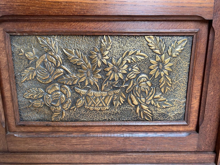 Rare Arts & Crafts Oak Display Cabinet / Vitrine with Embossed Brass Decorations For Sale 5