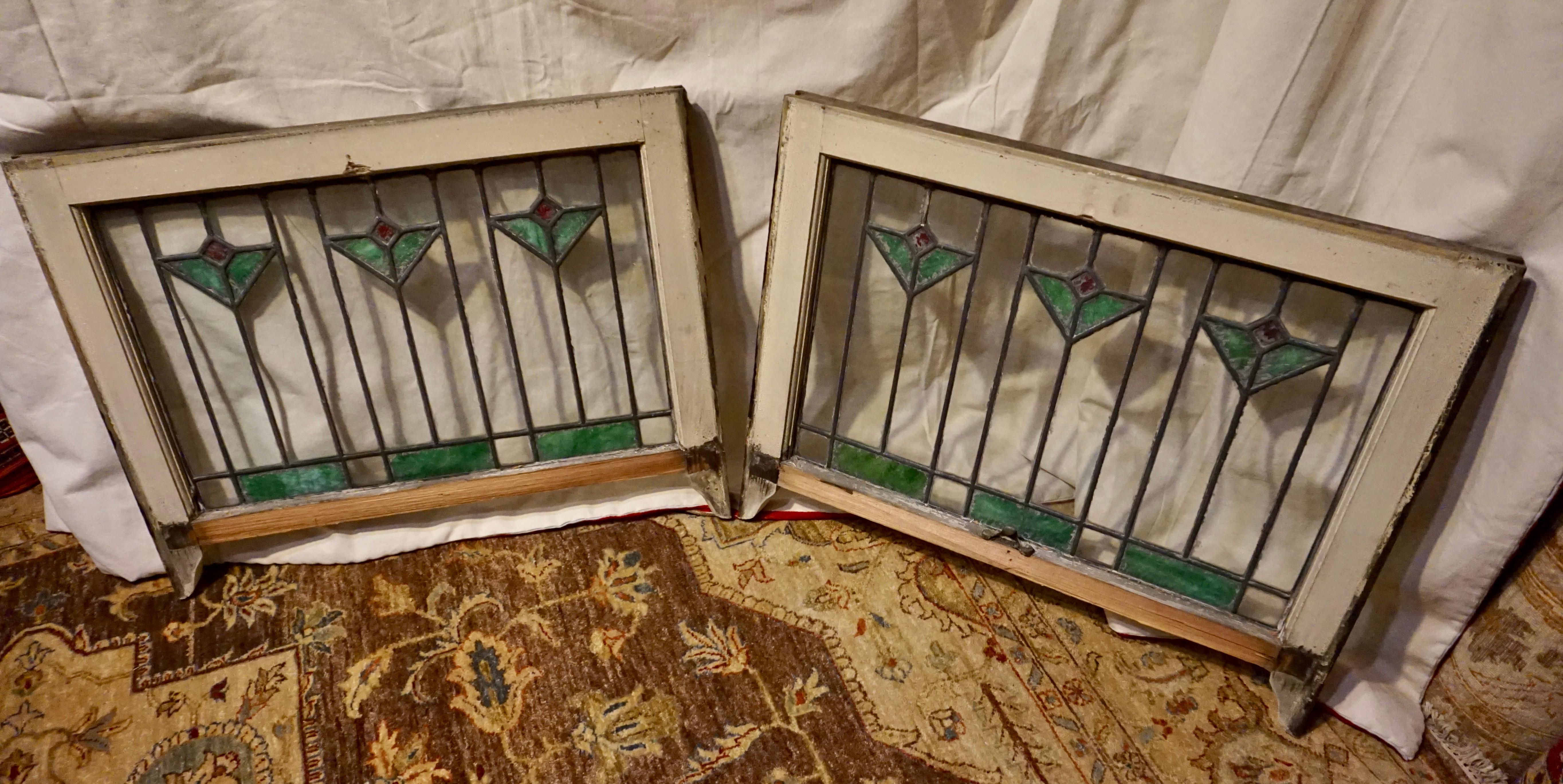 Rare Arts & Crafts Stained Glass Windows with Two-Tone Geometric Floral Theme For Sale 5