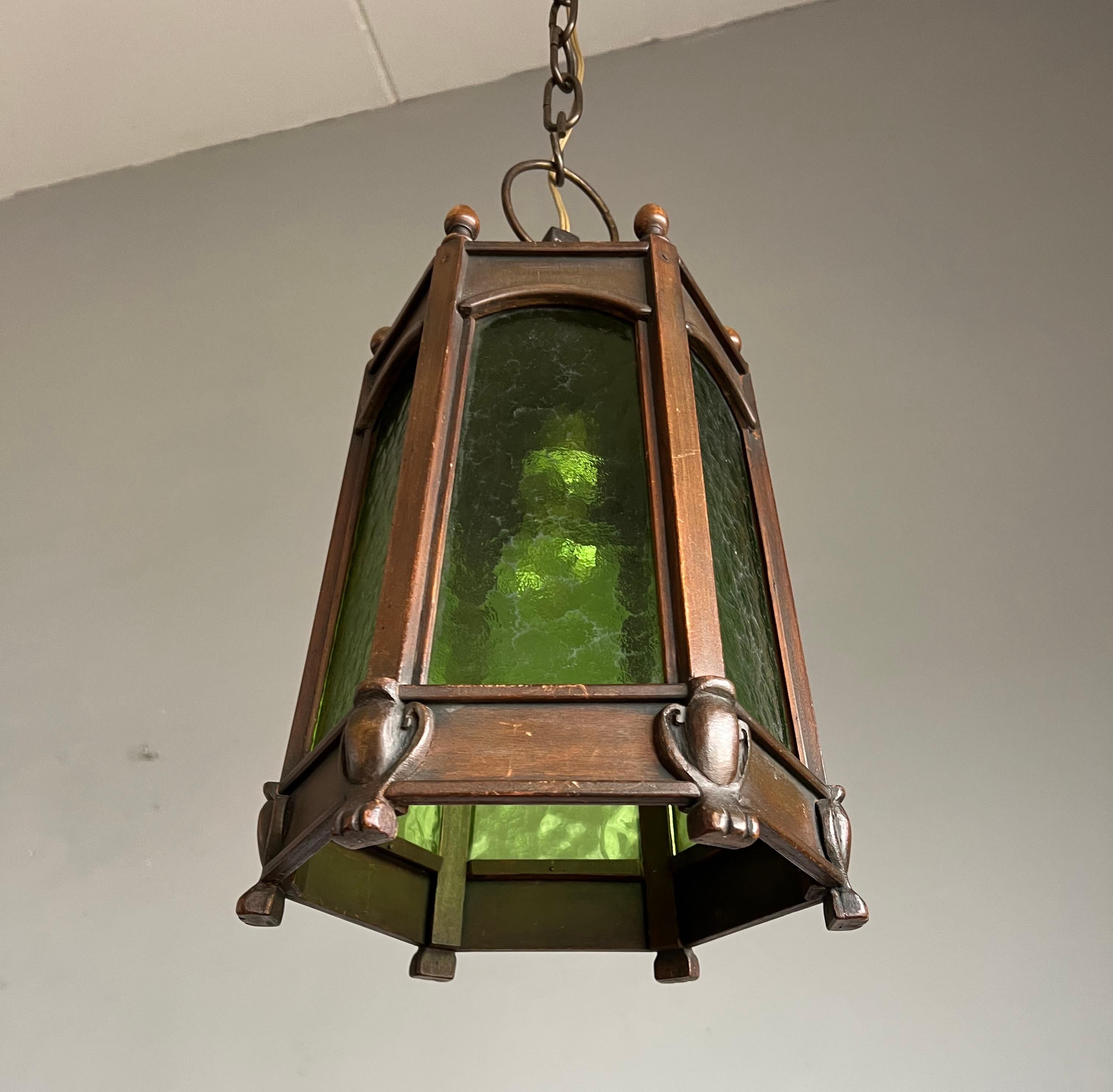 Rare Arts & Crafts Wooden Entrance or Hallway Pendant Light With Green Art Glass 6