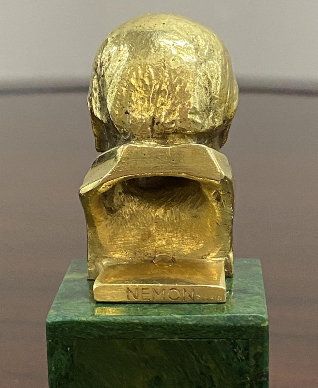 Rare Asprey & Co Oscar Nemon 1967 18ct Gold Minature Bust of Winston Churchill For Sale 7