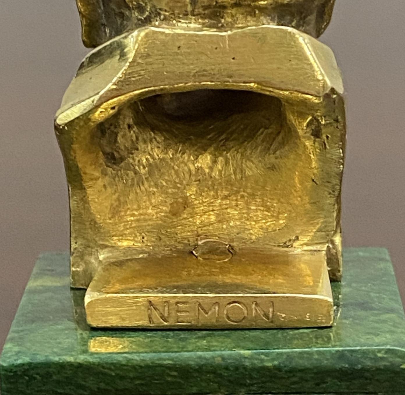 Rare Asprey & Co Oscar Nemon 1967 18ct Gold Minature Bust of Winston Churchill For Sale 8