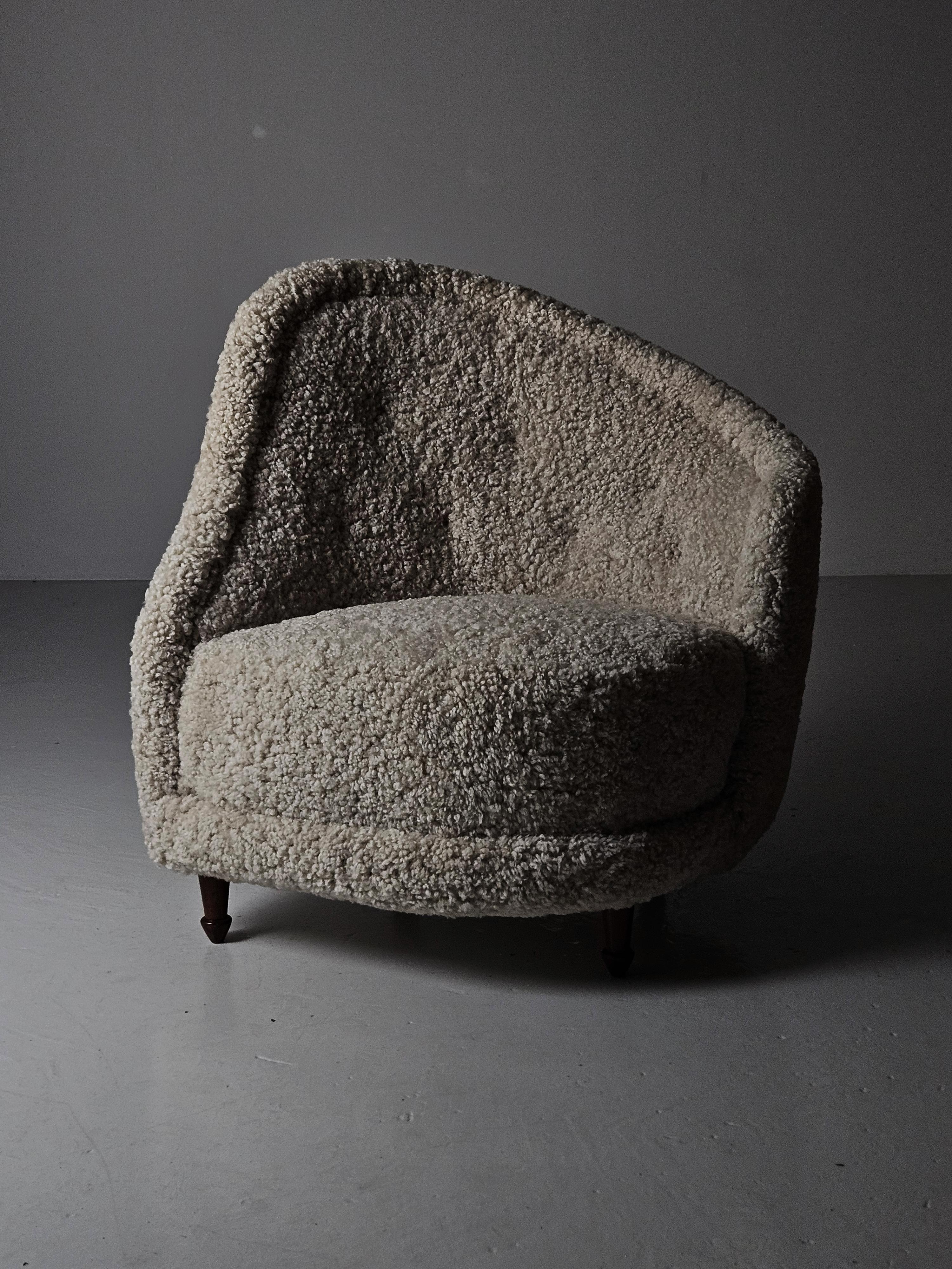 European Rare assymetrical Carl Cederholm easy chair for Firma Stil & Form, Sweden 1940s