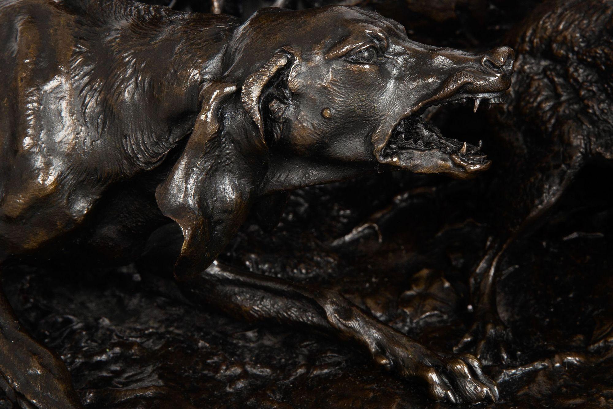 Rare Atelier French Antique Bronze Sculpture “Fox Hunt” by Pierre Jules Mêne For Sale 3