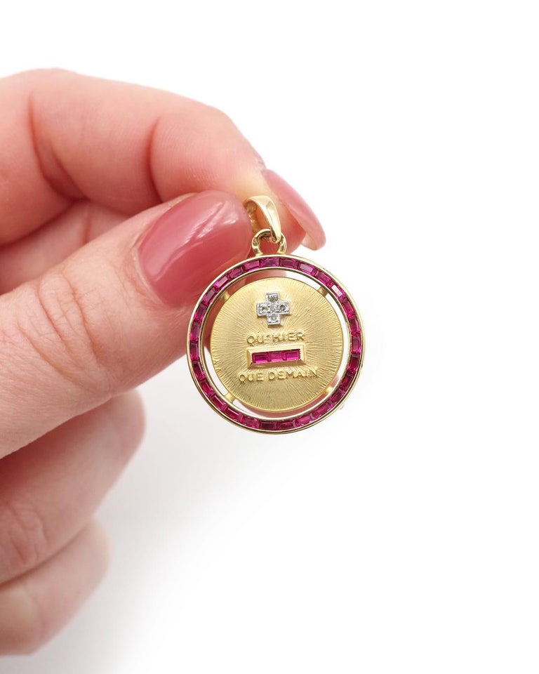 Pendentif Médaille D'amour AUGIS 23mm Or 18k Diamants Et Rubis - Occasion Rare