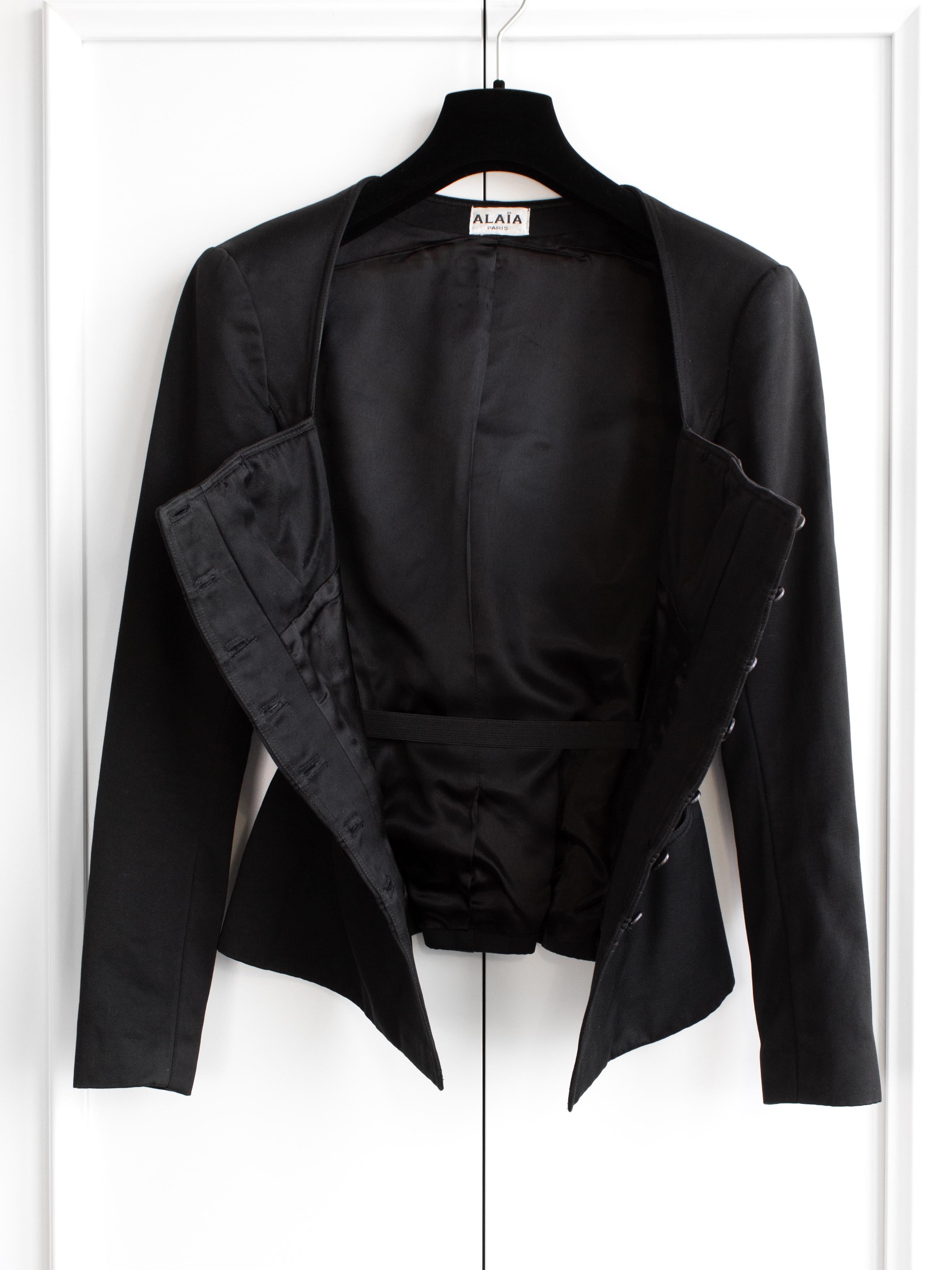 Seltene Azzedine Alaia Vintage F/S 1992 Schwarzes Korsett-Bustierjacke Jacke im Angebot 8