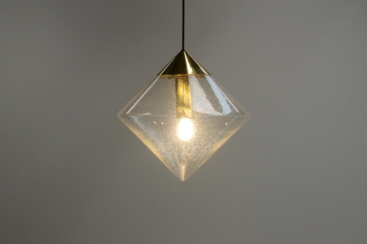 Mid-Century Modern Rare B-1218 pendant by Raak Amsterdam, 1970s The Netherlands.  For Sale