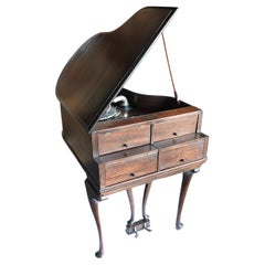 Seltene Baby Grand Phonograph