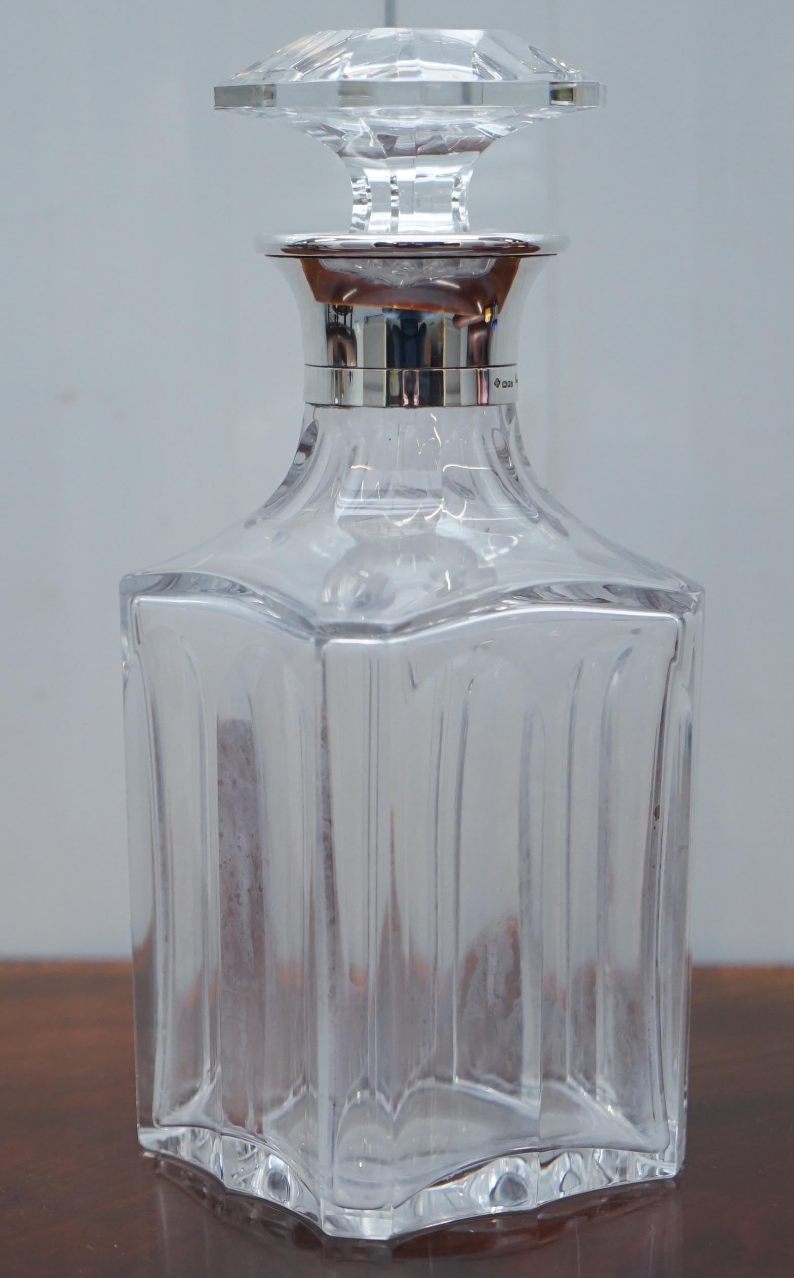 We are delighted to offer for sale this very rare Baccarat Crystal Harcourt Whiskey decanter with the very rare Asprey London sterling silver collar.

A beautiful and very rare piece, the modern versions of these decanters retail for around £5000