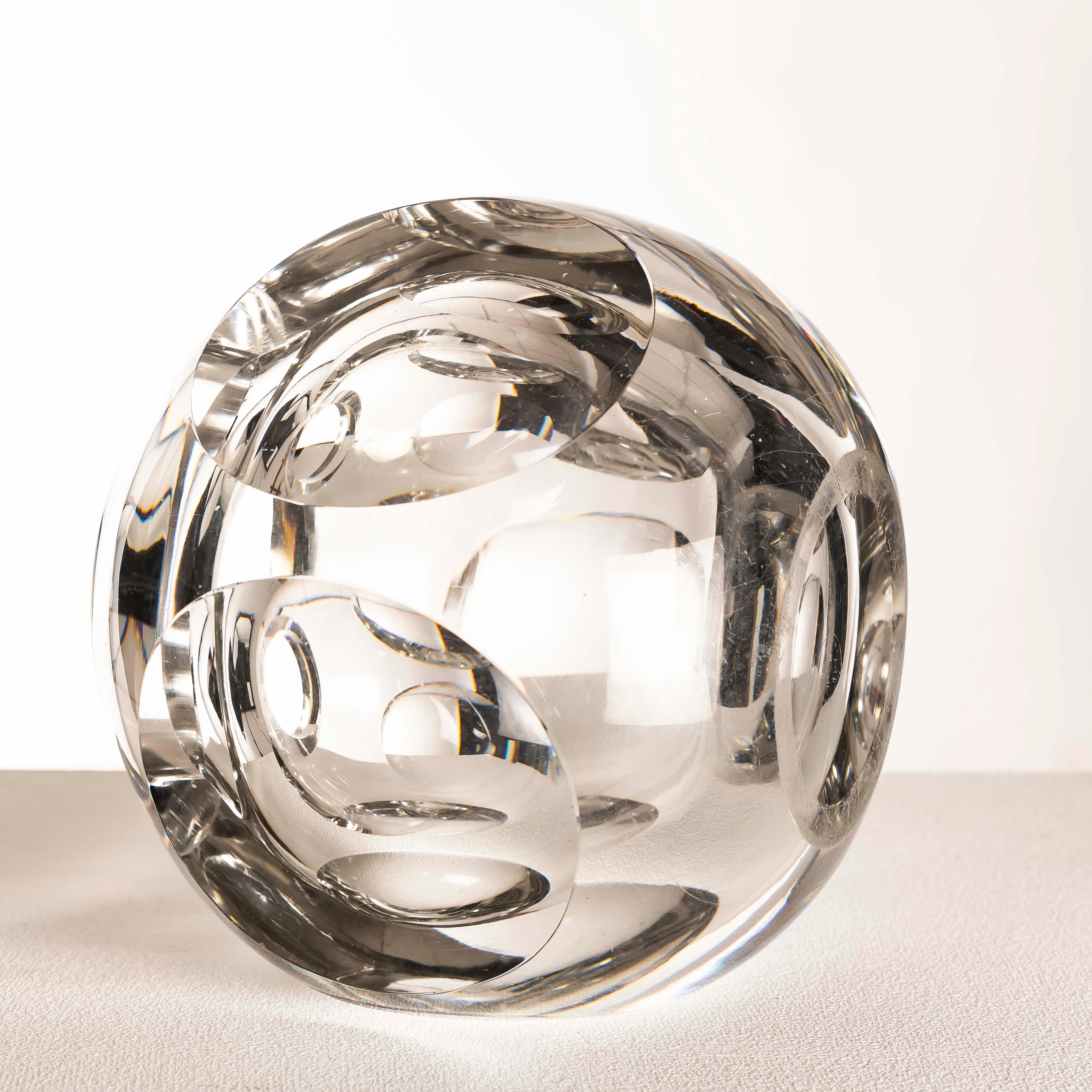 Raro jarrón de cristal de Baccarat, Francia, hacia 1950 en venta 3