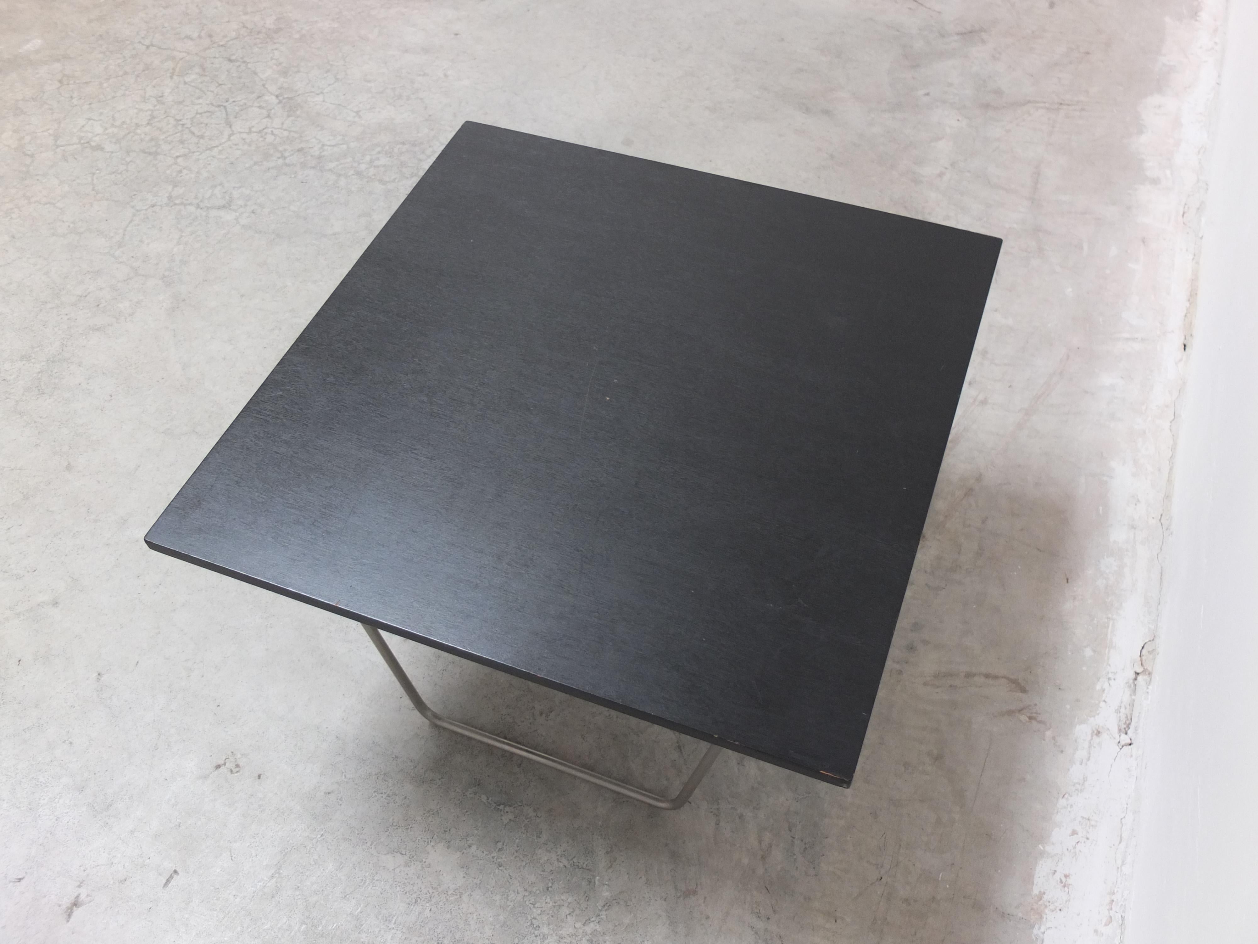 Rare 'Bachelor' Coffee Table by Verner Panton for Fritz Hansen, 1953 For Sale 1