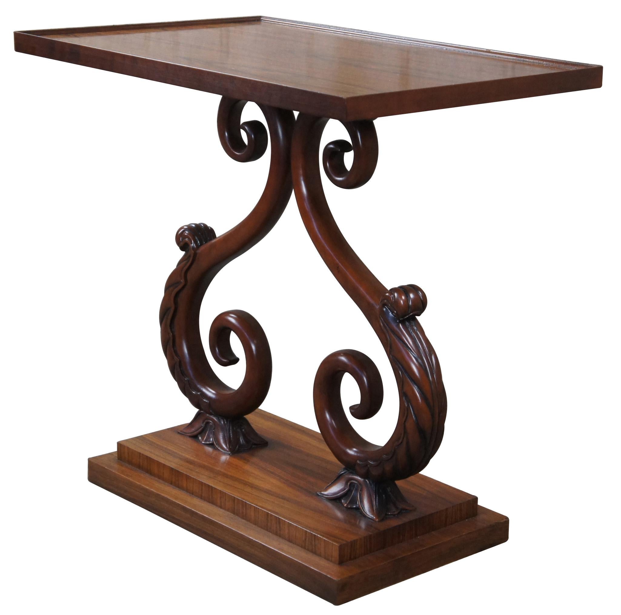 Rare Baker Furniture McMillen Collection Rosewood Scrolled Accent Table Stand In Good Condition For Sale In Dayton, OH