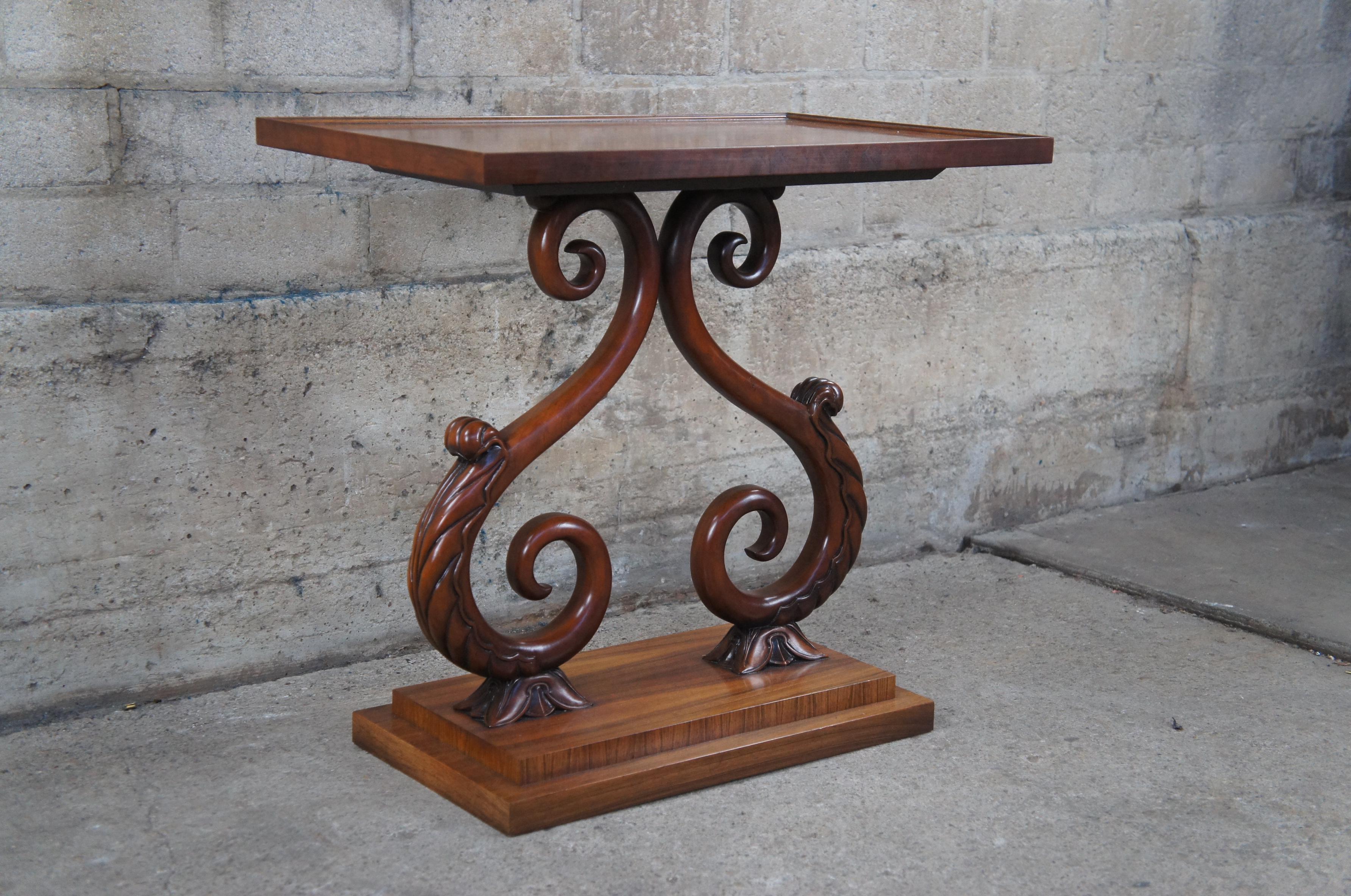 20th Century Rare Baker Furniture McMillen Collection Rosewood Scrolled Accent Table Stand For Sale