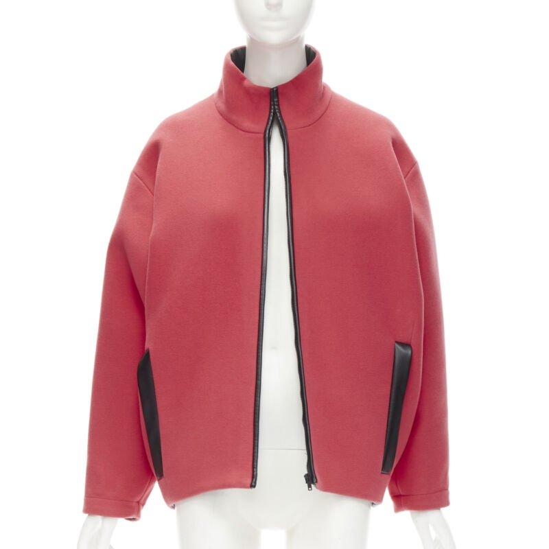 Red rare BALENCIAGA 2012 Nicolas Ghesquiere red wool cocoon bomber jacket FR34 XS For Sale