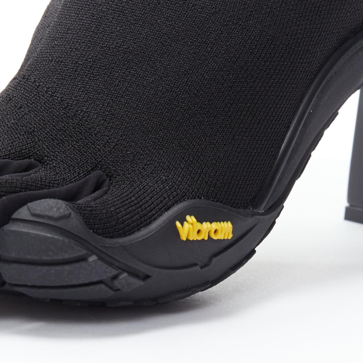 Women's rare BALENCIAGA 2020 Runway 5 Toe Tabi Ninja Vibram sock boots EU37