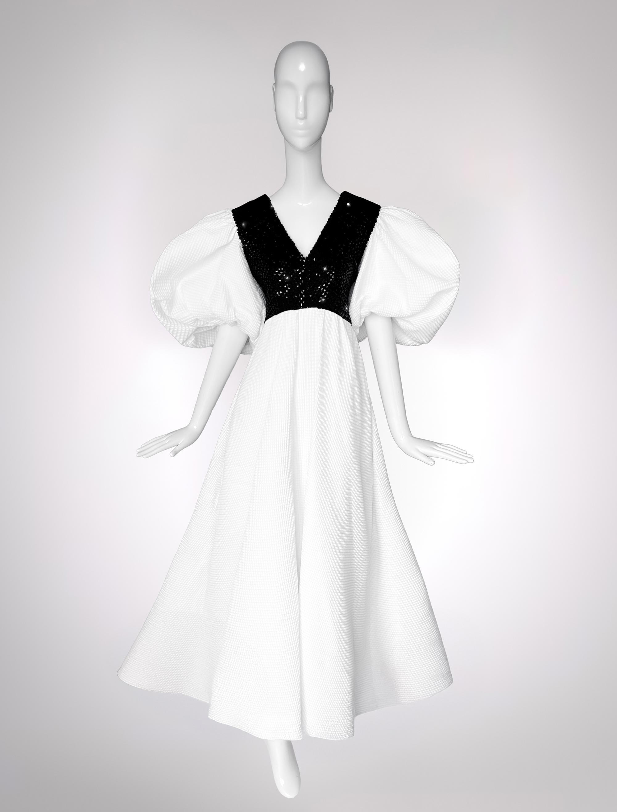 Women's Rare BALENCIAGA Archival Couture Evening Gown White Black Dress