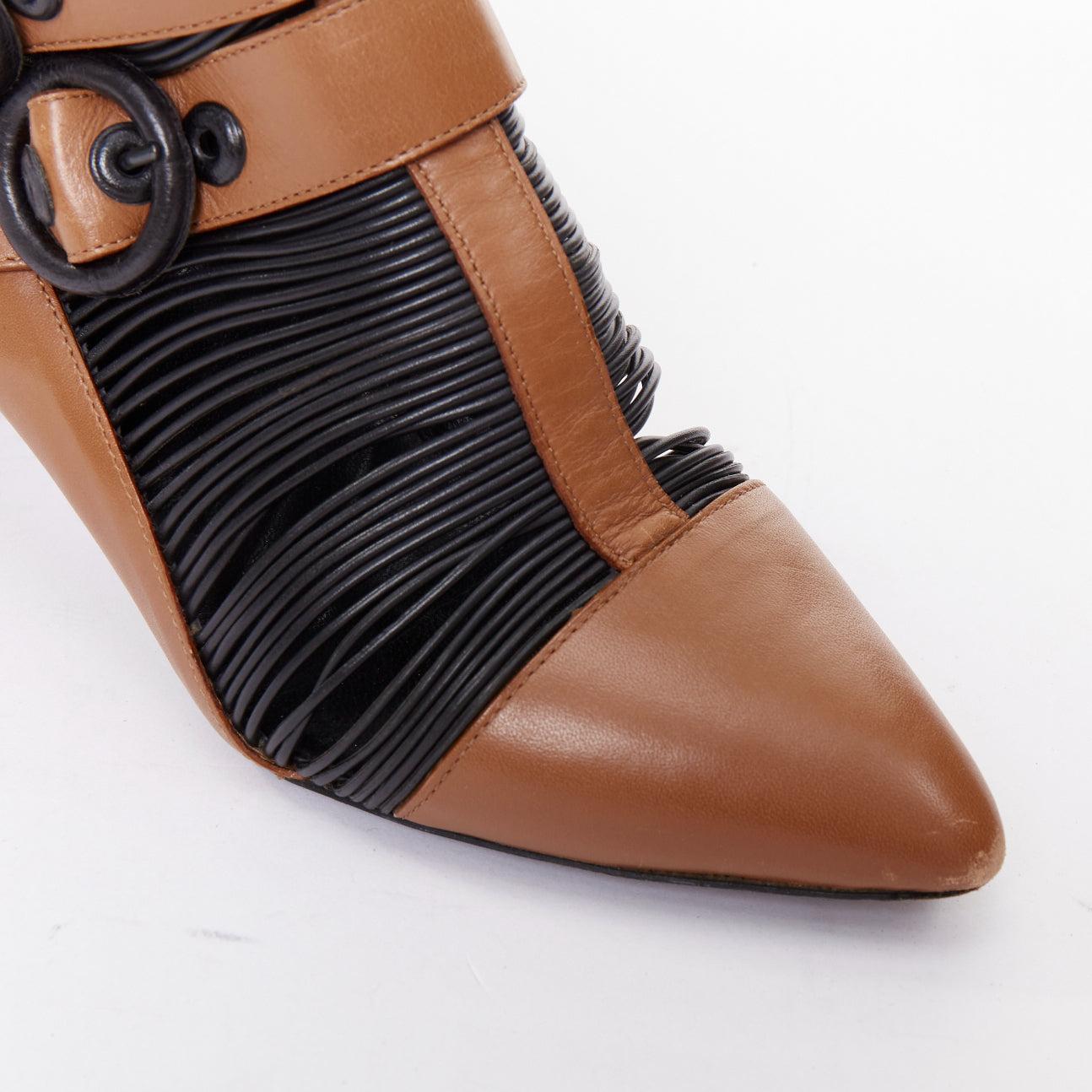 raro BALENCIAGA Nicolas Ghesquiere marrón negro hebilla alambrada botín EU37 en venta 2