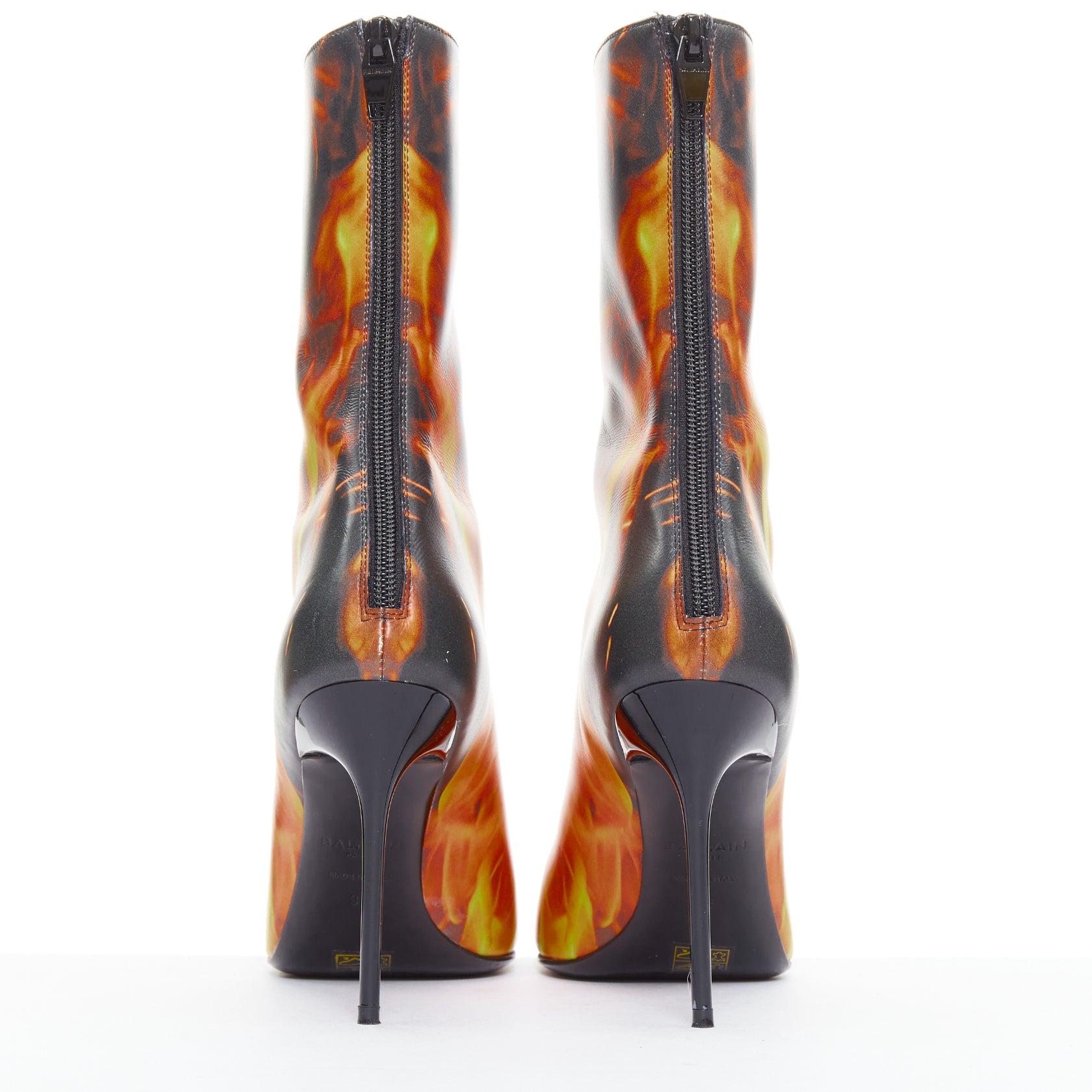 rare BALMAIN Uria noir orange flamme brûlante corset lacets bottes EU39 Pour femmes en vente