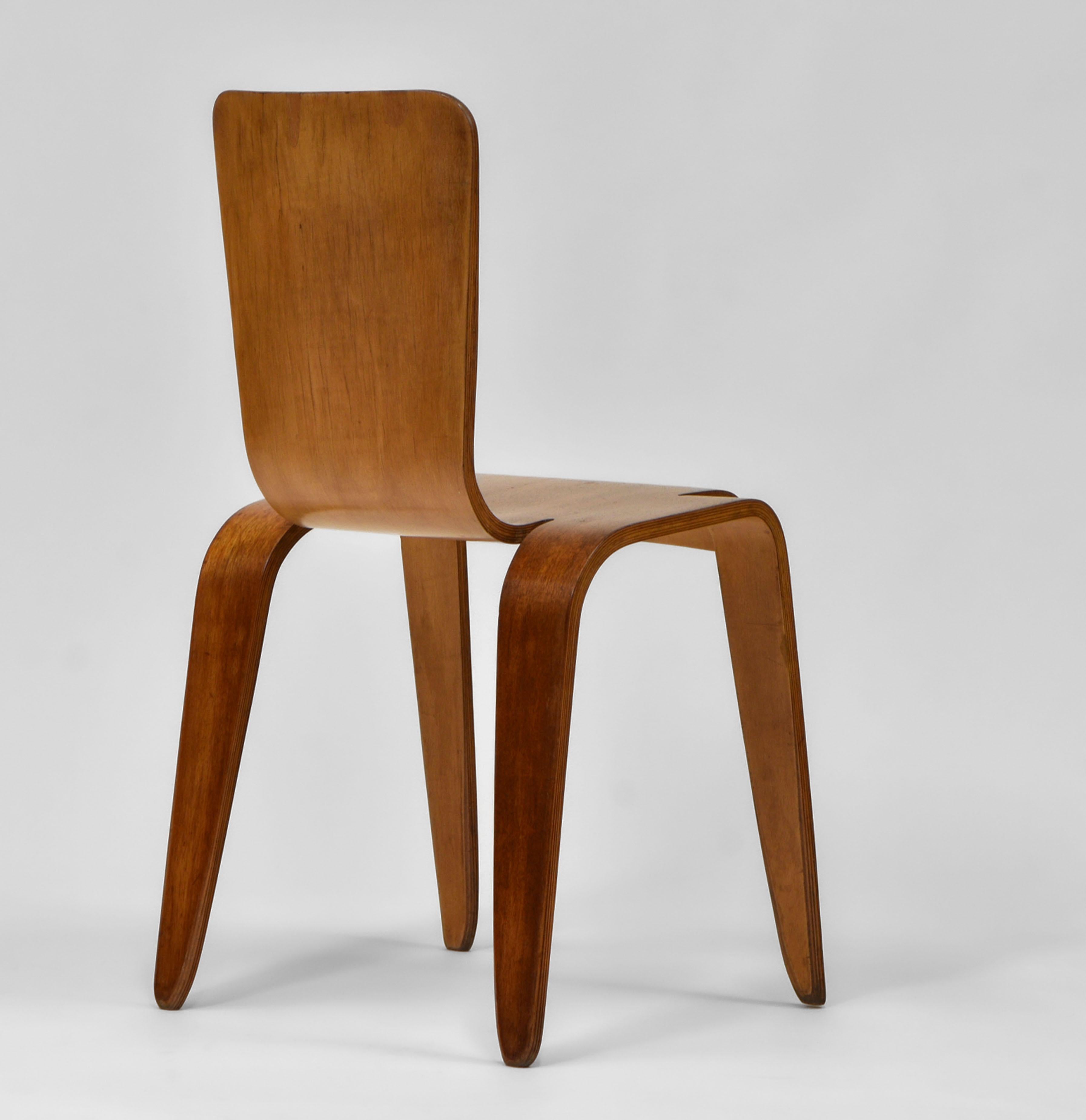 Seltener Bambi-Stuhl entworfen von Han Pieck für Morris & Co Glasgow im Angebot 1