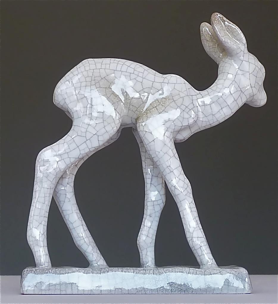 Seltene Bambi-Skulptur Karlsruhe Majolika Figur Keramik Art Deco Bauhaus:: 1930er Jahre im Zustand „Gut“ in Nierstein am Rhein, DE
