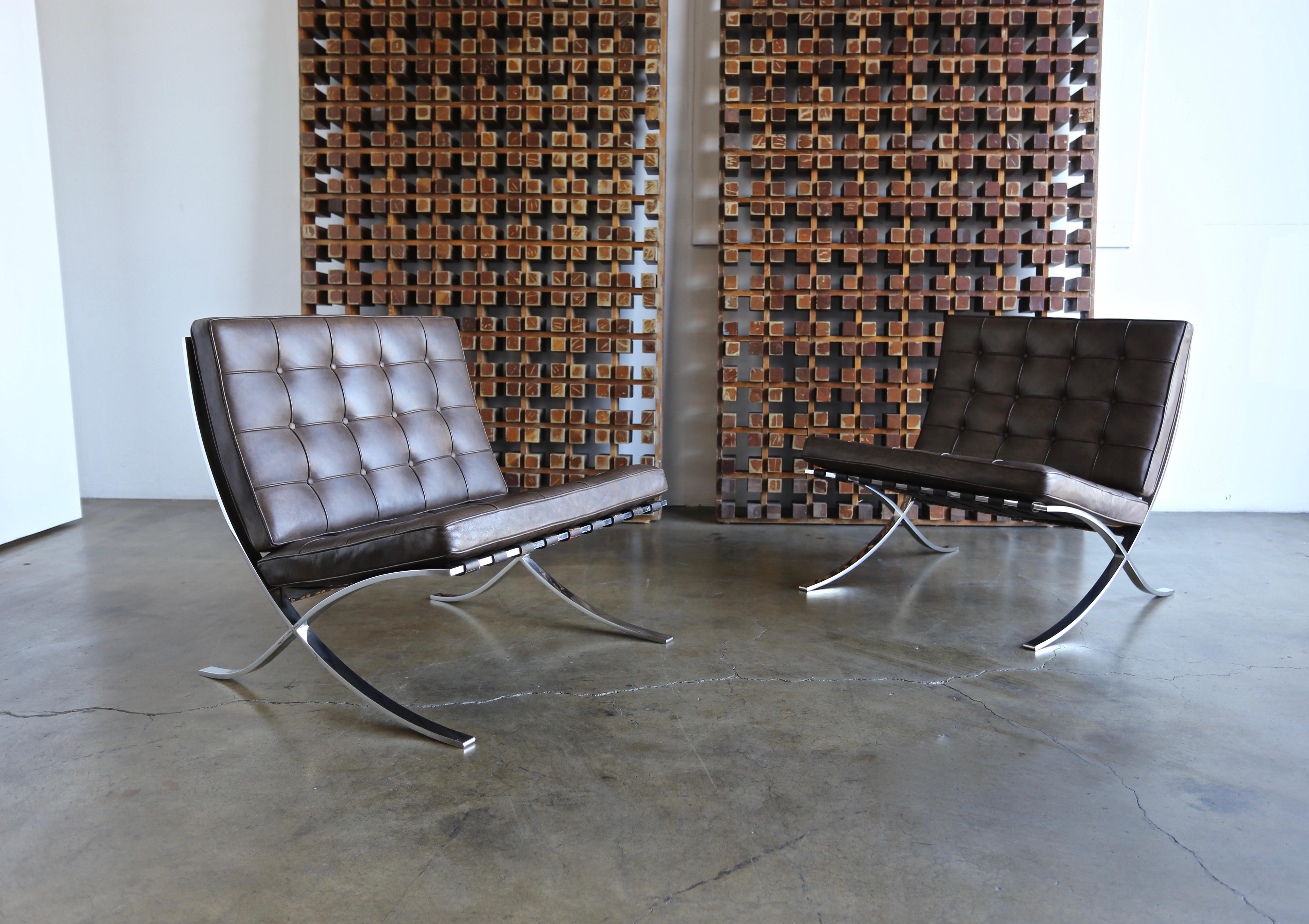 Rare Barcelona Chairs by Ludwig Mies van der Rohe for Gerald R. Griffith 5