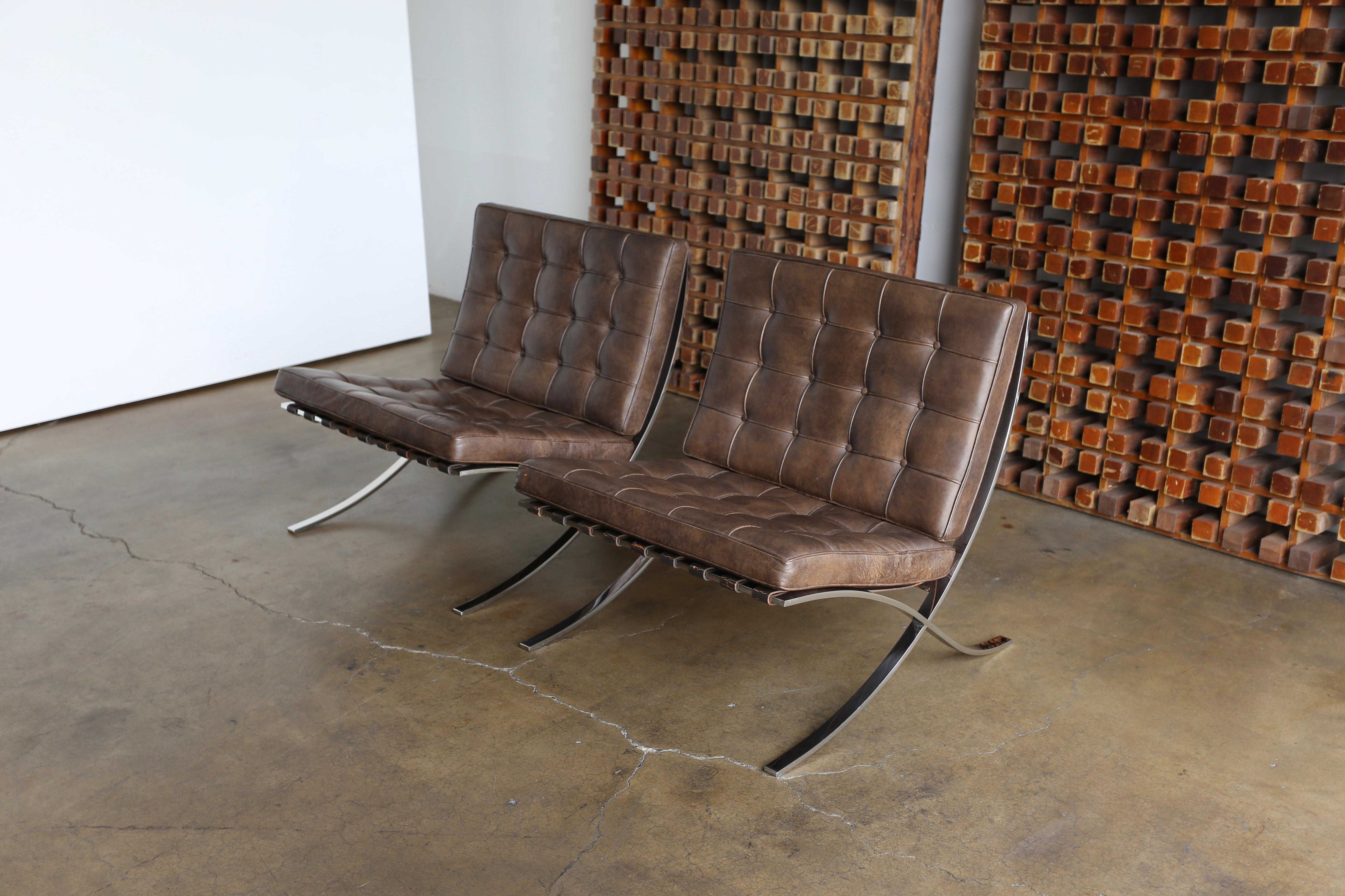 Rare Barcelona Chairs by Ludwig Mies van der Rohe for Gerald R. Griffith In Good Condition In Costa Mesa, CA