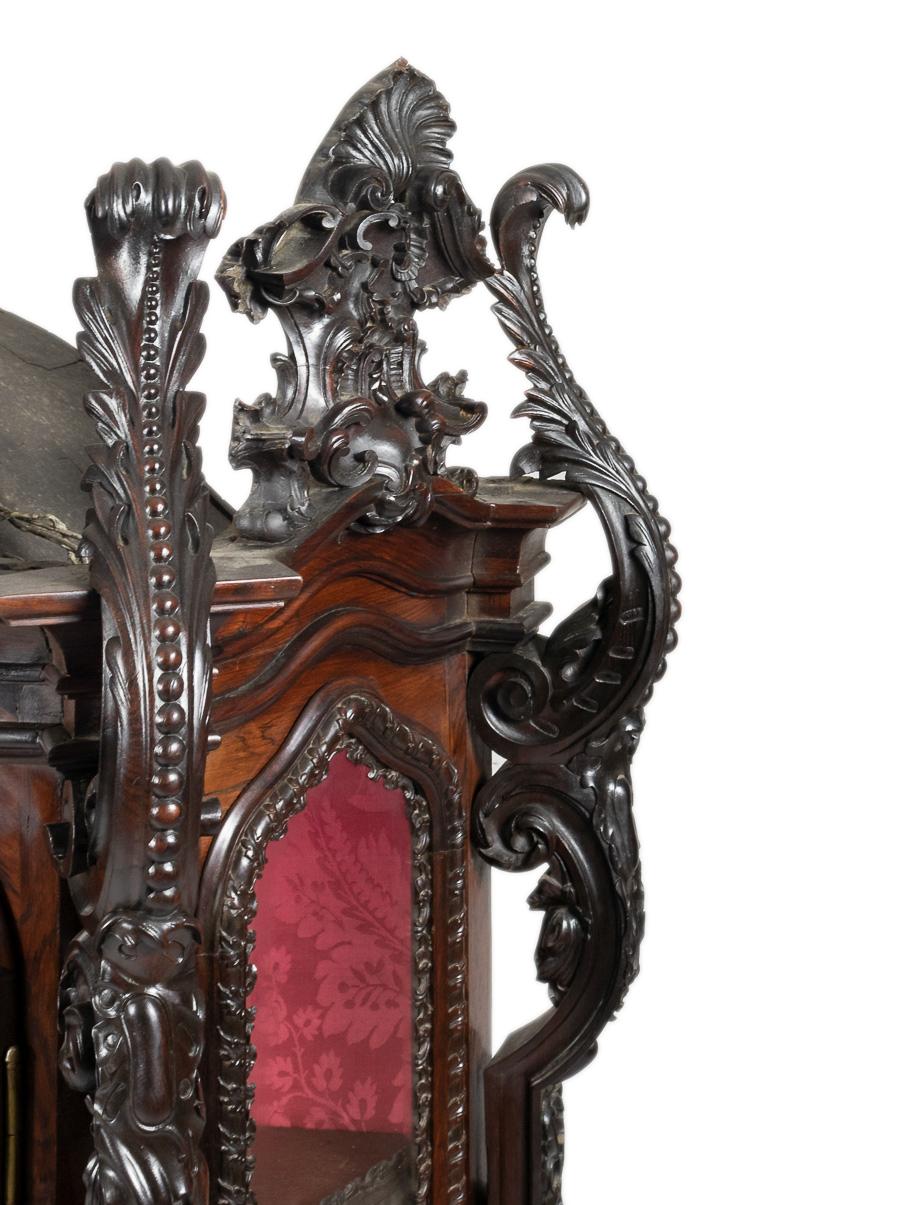 Rare Baroque Showcase with podium, 18th Century For Sale 12