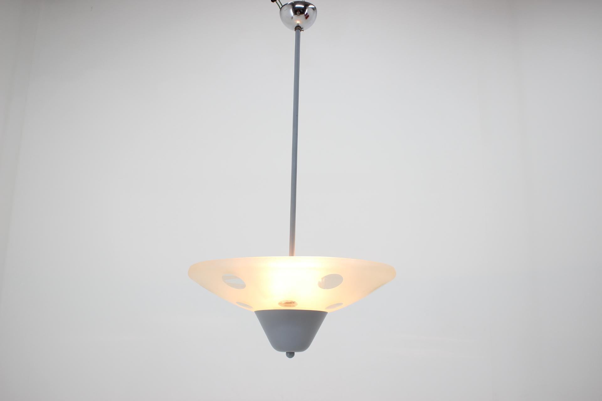 Rare Bauhaus Chandelier by Franta Anyz for Napako, 1940s In Good Condition For Sale In Praha, CZ