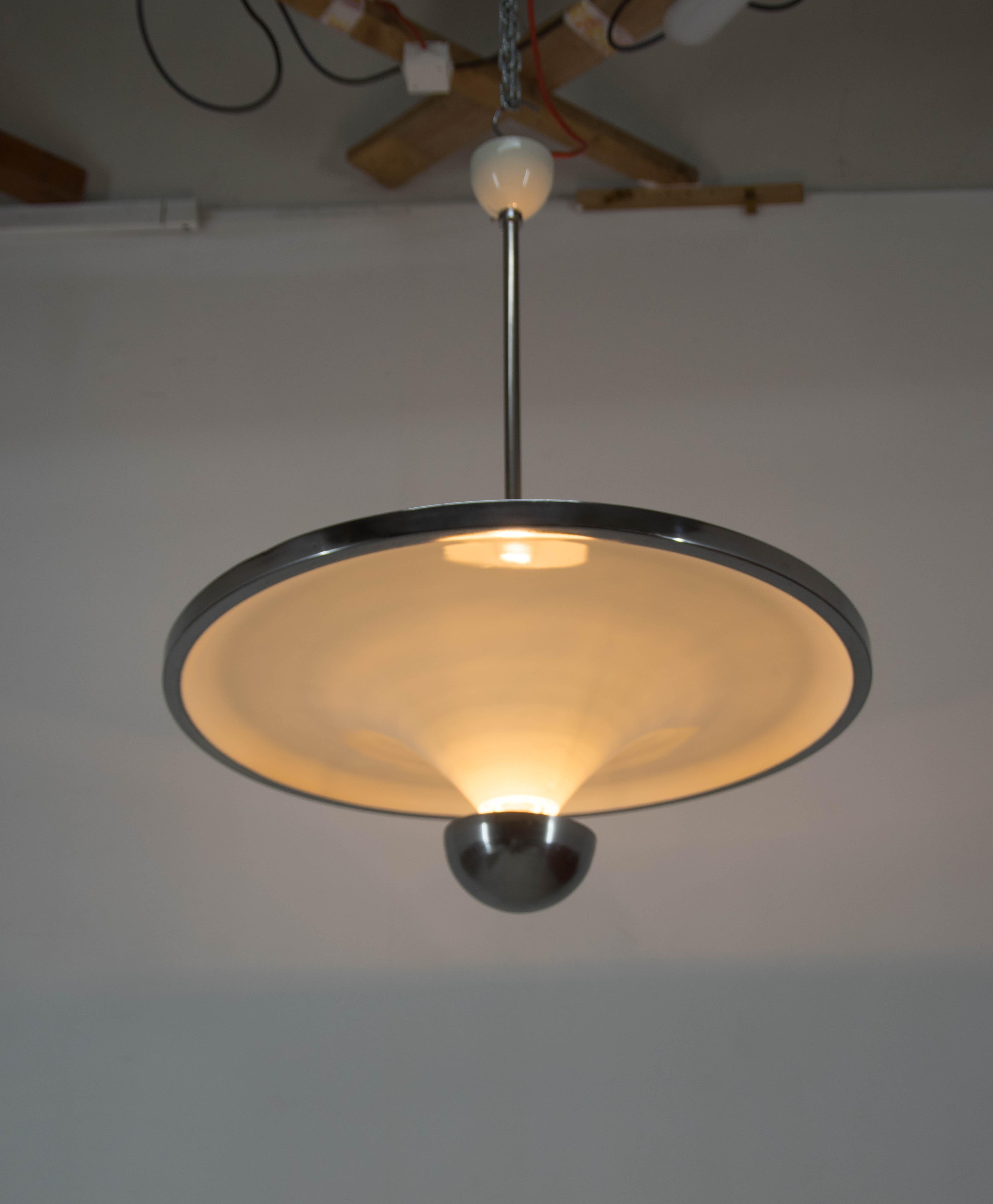 Rare Bauhaus Chandelier with Indirect Light by IAS, 1920s For Sale 5