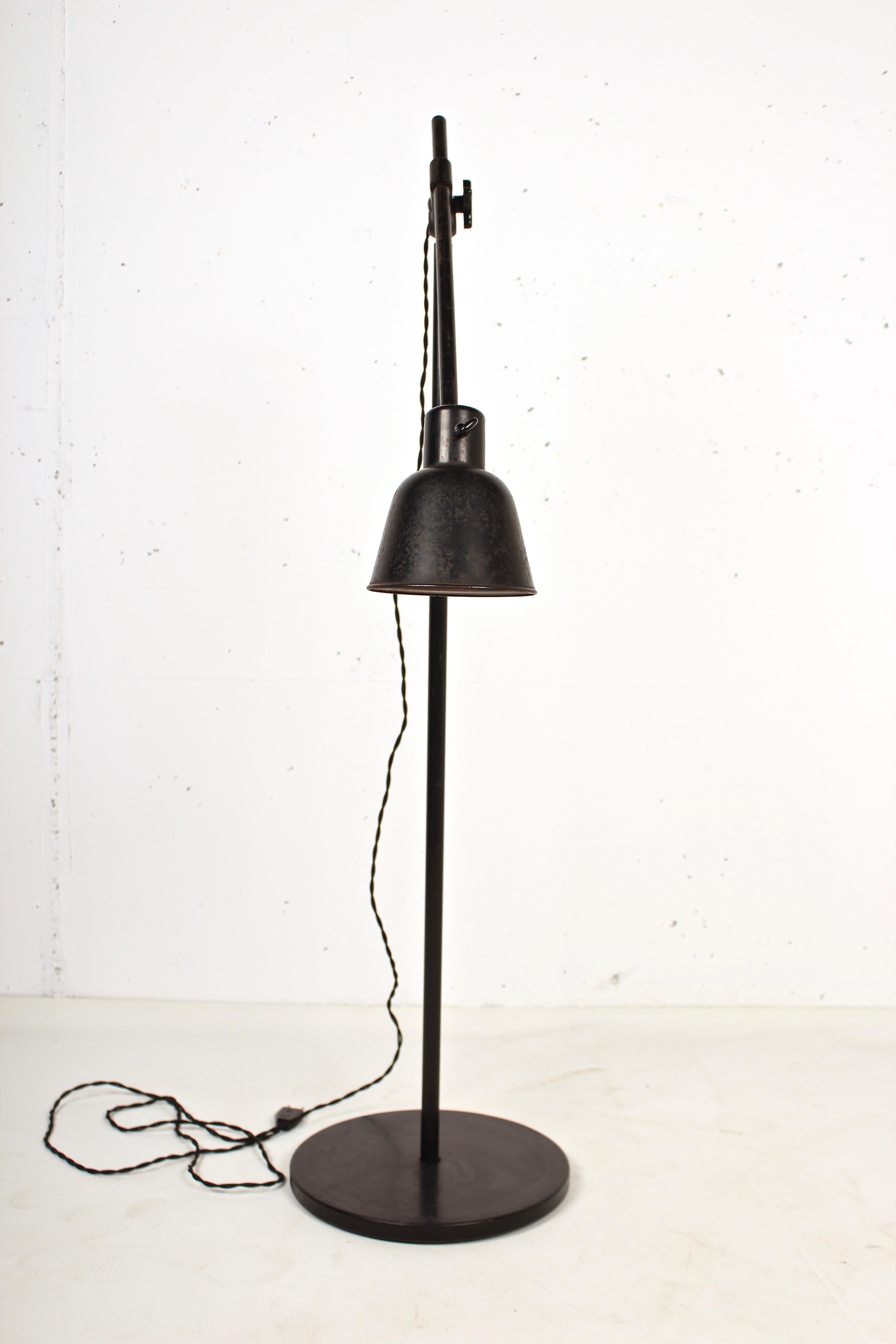 Rare Bauhaus Lamp Bünte und Remmler Acrobat Lamp by Christian Dell, BuR, 1930 7