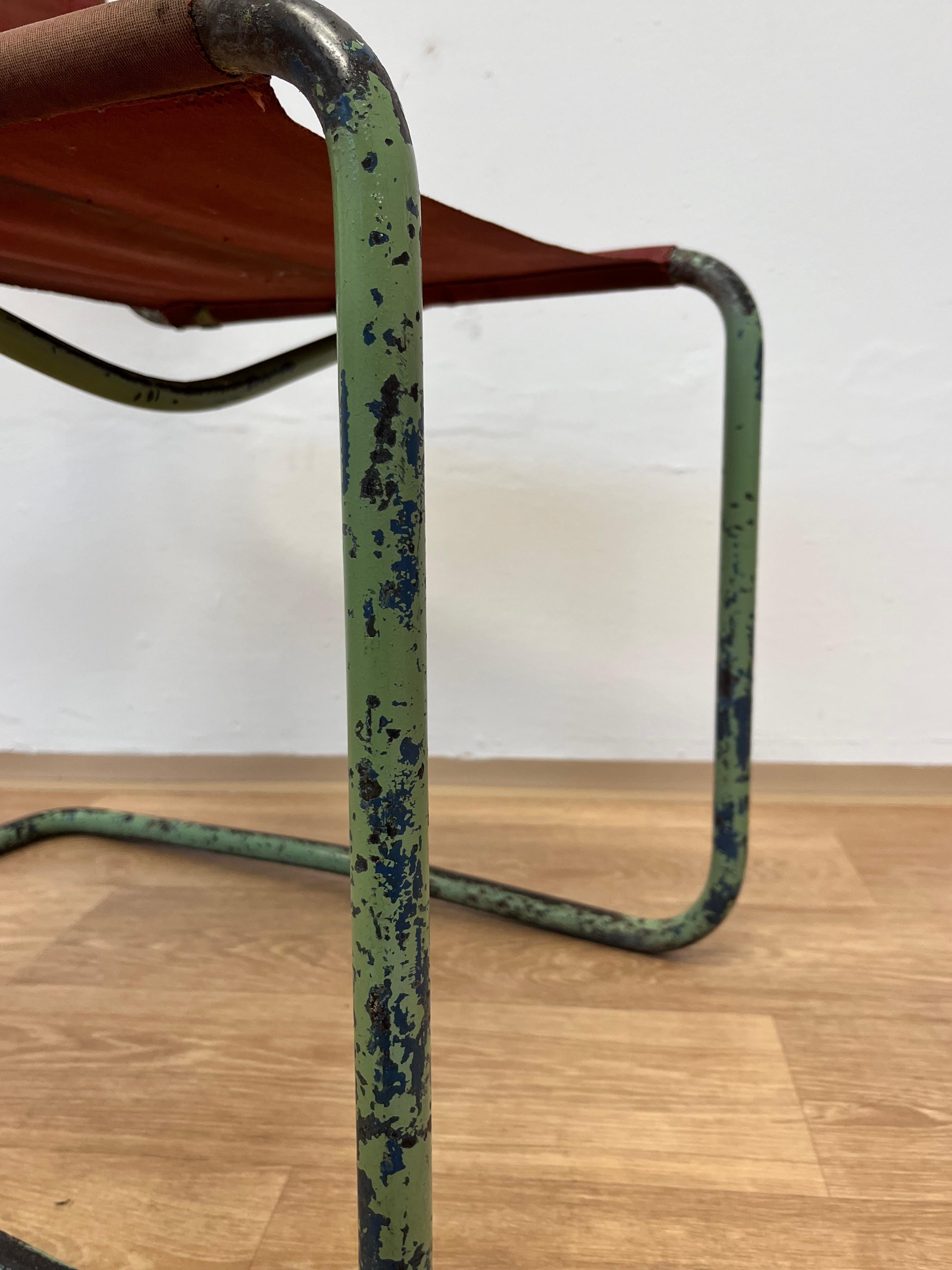 Rare Bauhaus Mart Stam tubular chair by Thonet / original green colour!! For Sale 2