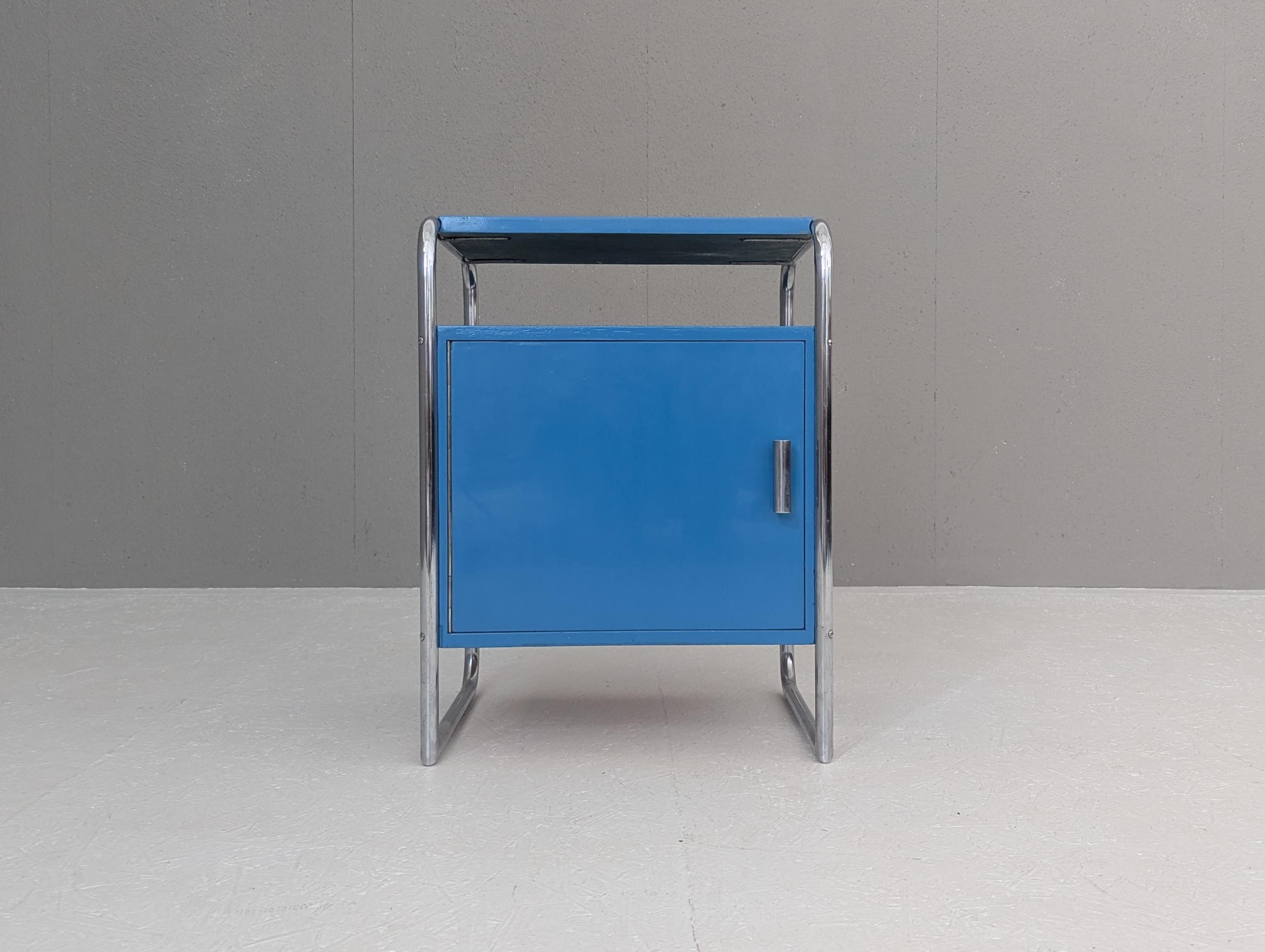 Allemand Rare table de nuit Bauhaus par J. Fenyves pour Thonet, Model B 107, circa 1930 en vente
